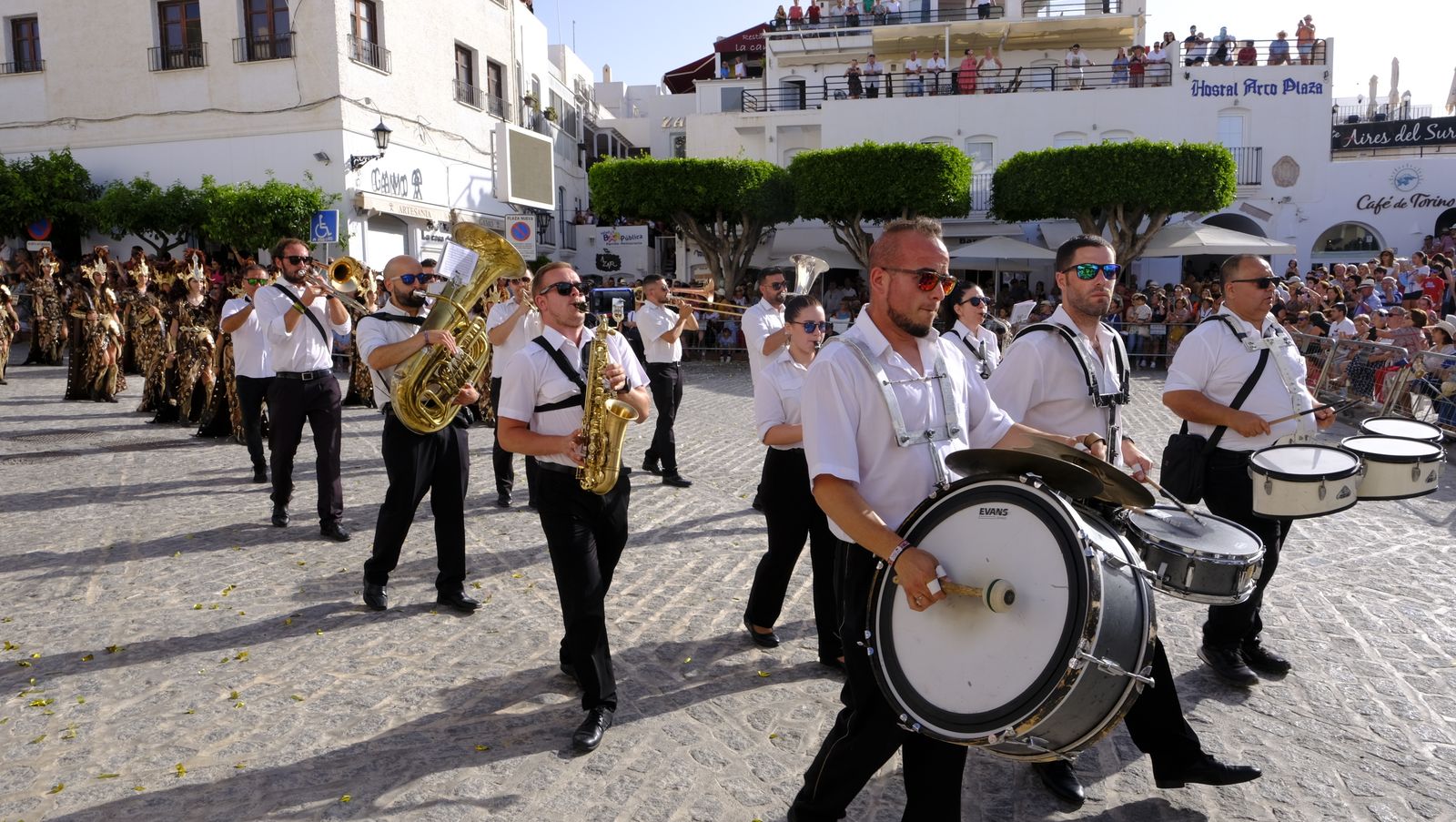 Imágenes del desfile de Moros y Cristianos de Mojácar