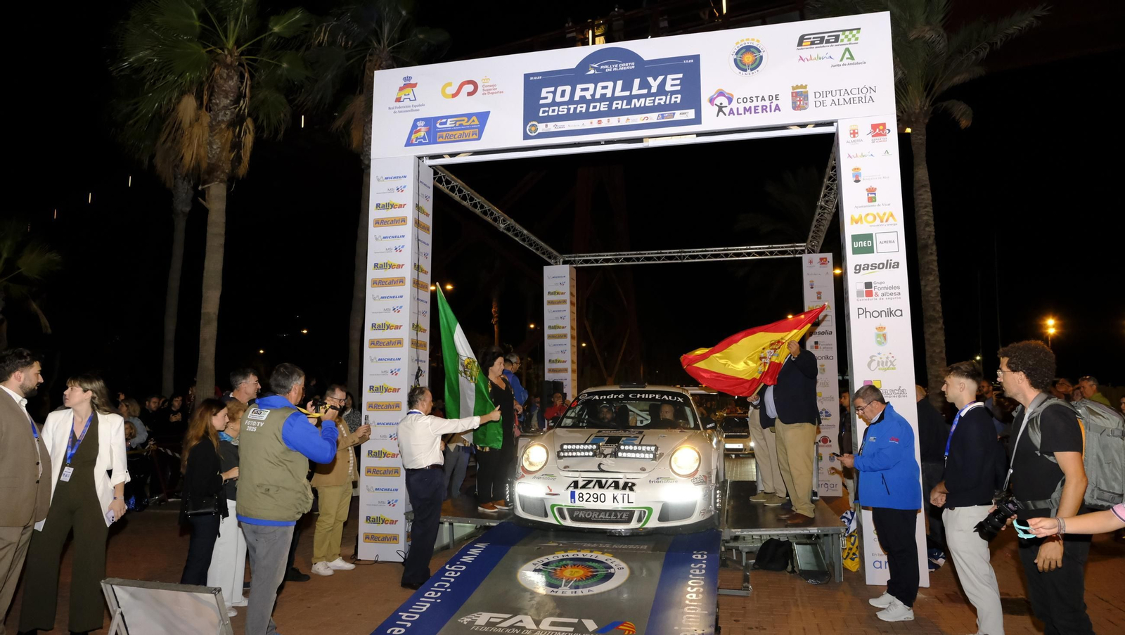 La salida de la 50 edición del Rallye Costa de Almería, en imágenes