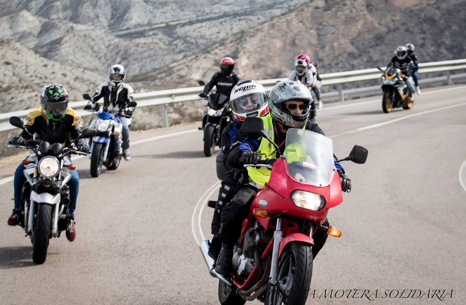 Moteros participantes en una anterior ruta.