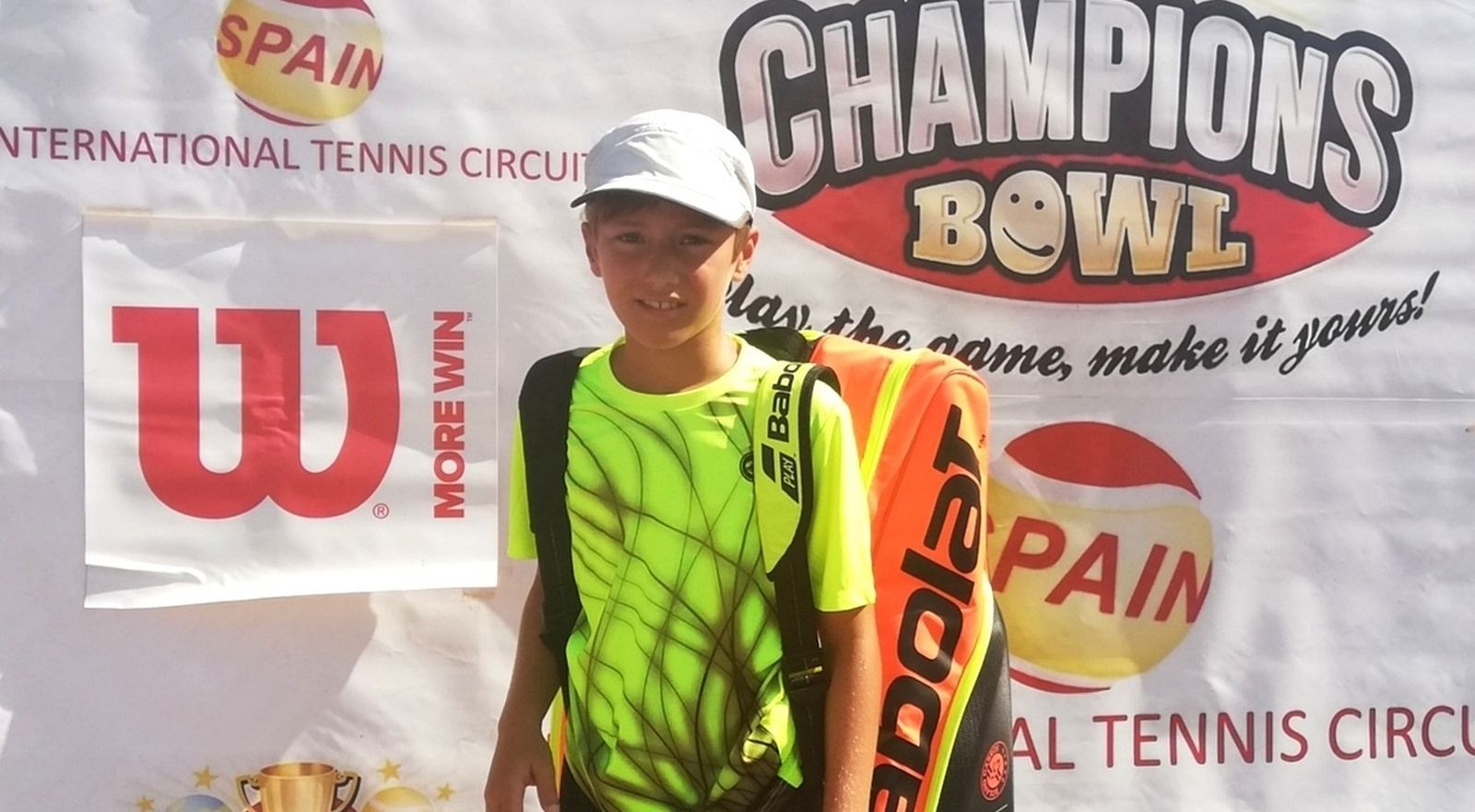 Darío Ruiz, tenista de la categoría sub-9.