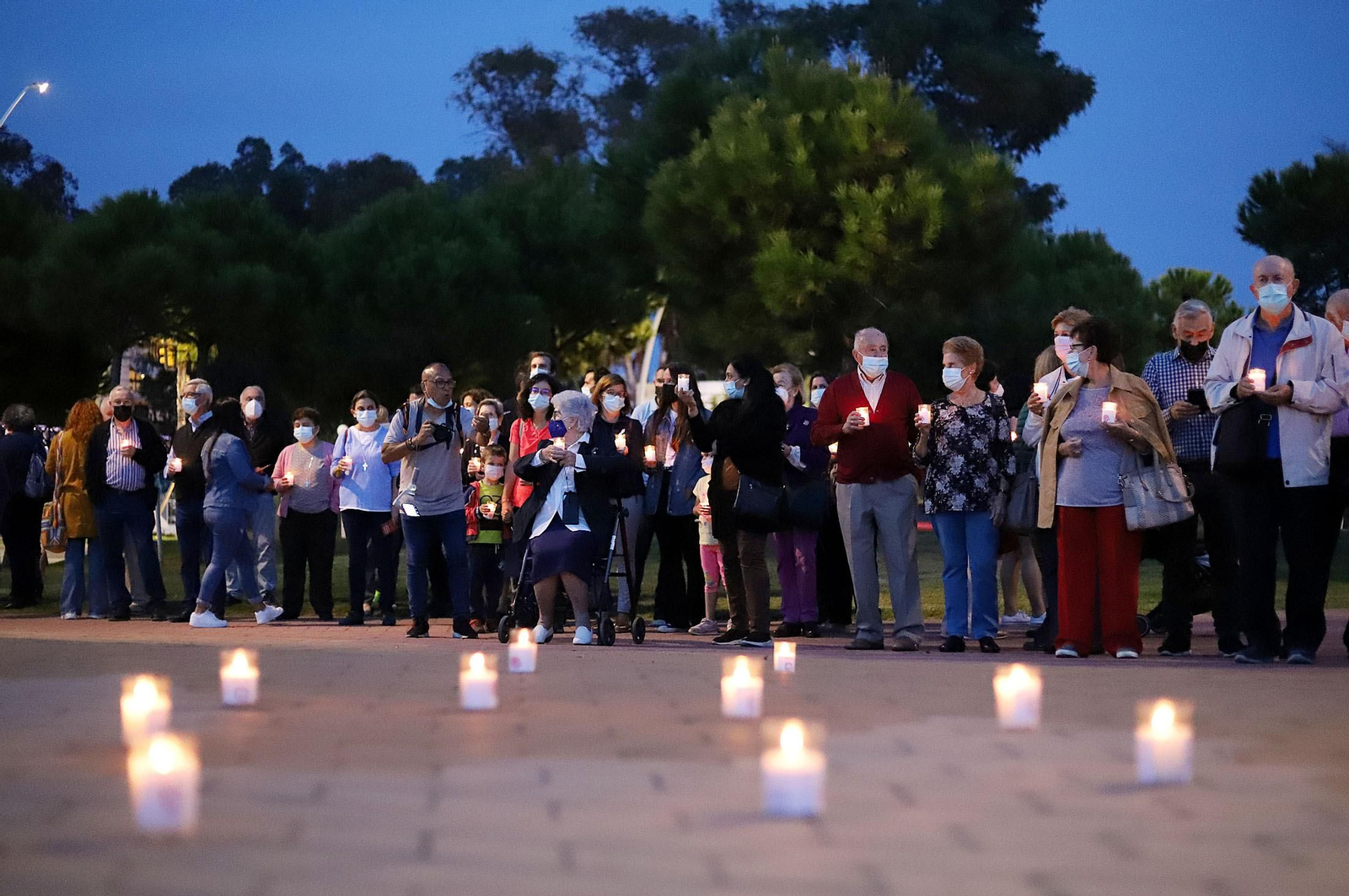 Imágenes del acto de sensibilización de Cáritas #NadieSinHogar