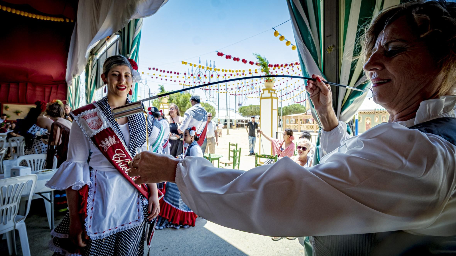 Búscate entre las imágenes del Día de la Mujer en la Feria de chiclana 2025