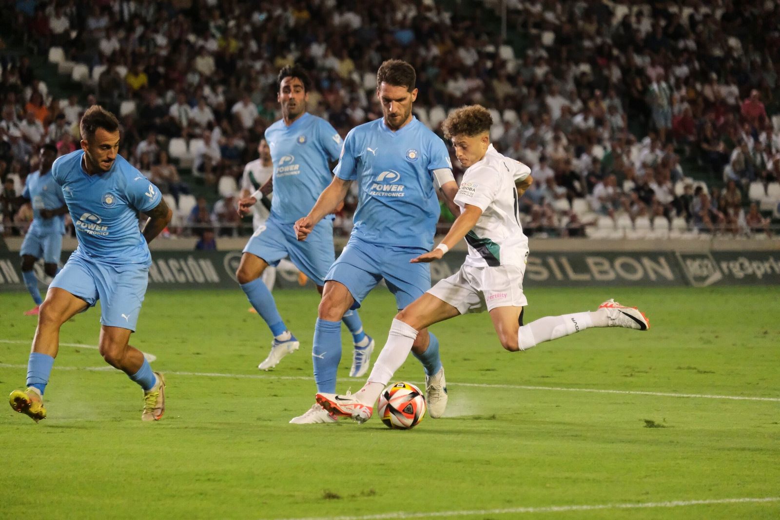 La derrota del Córdoba CF ante el Ibiza en El Arcángel, en imágenes