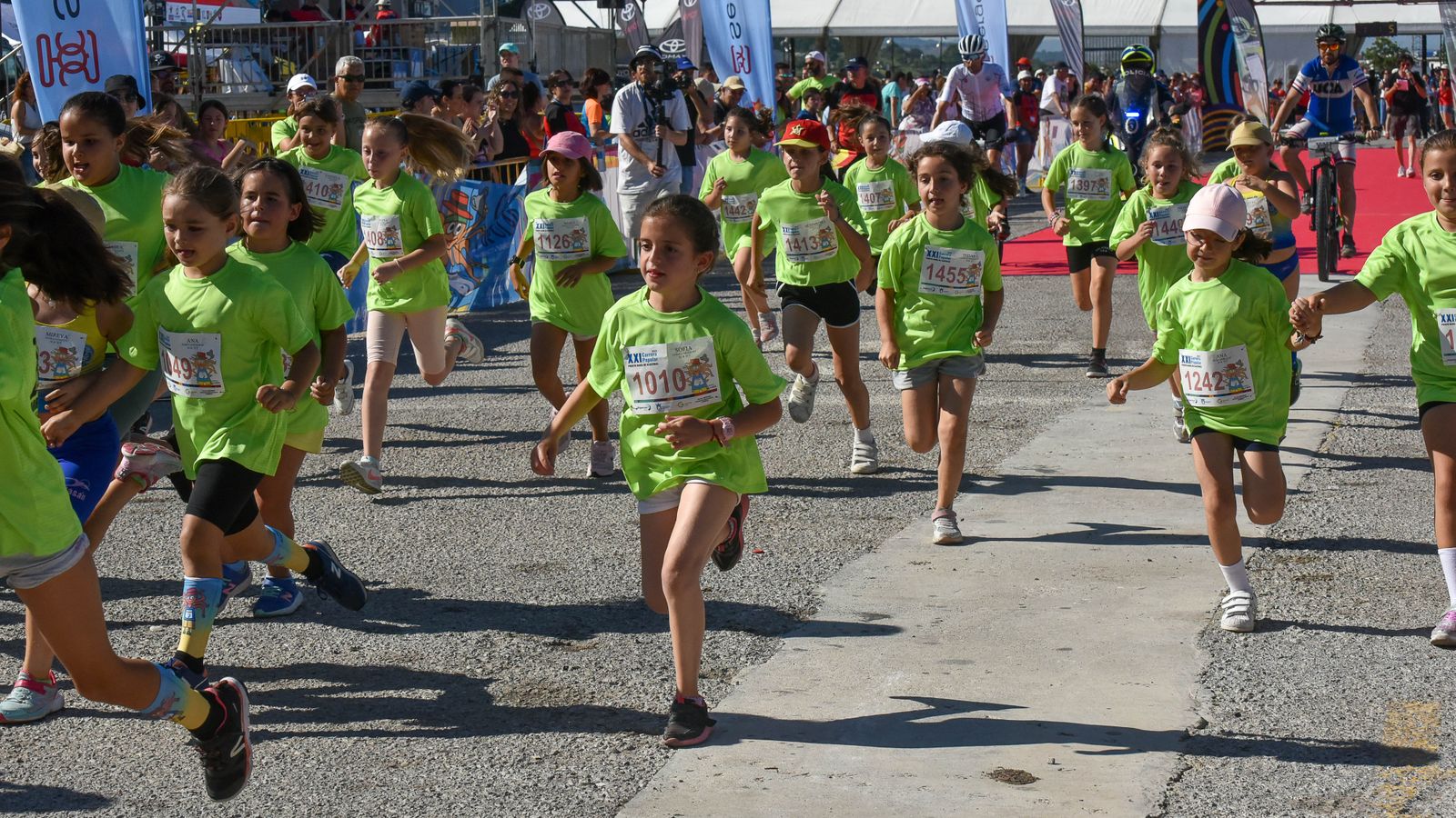 Búscate en la galería de categorías inferiores de la  XXI Carrera Popular Puerto Bahía de Algeciras