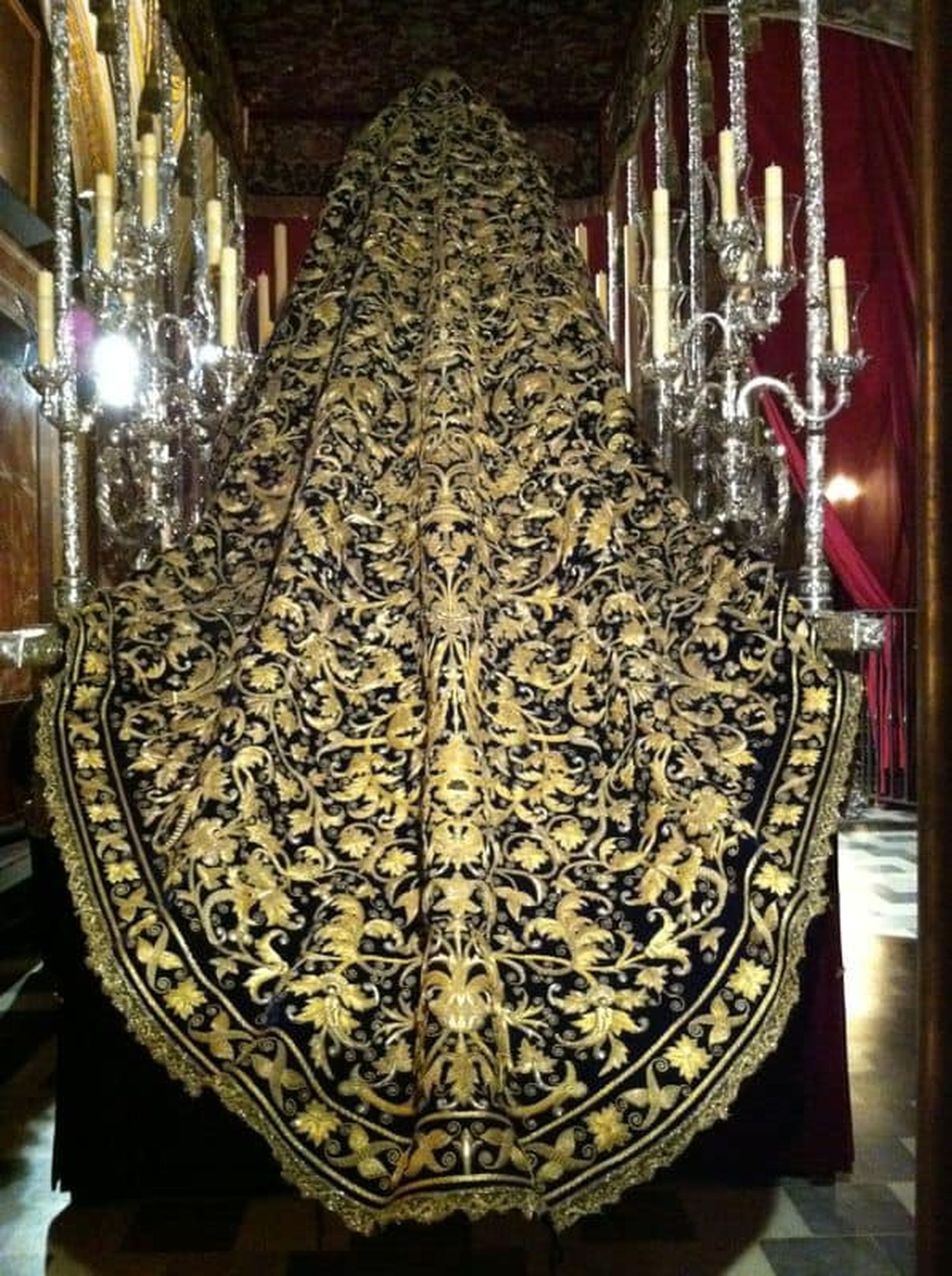 El manto de la Virgen de la Presentación.