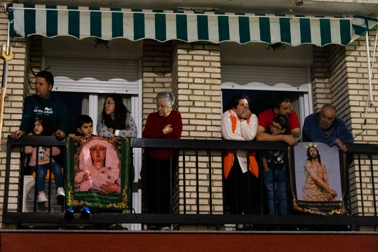 Martes Santo en Villanueva de Córdoba: La procesión del Amarrado y la Esperanza, en imágenes