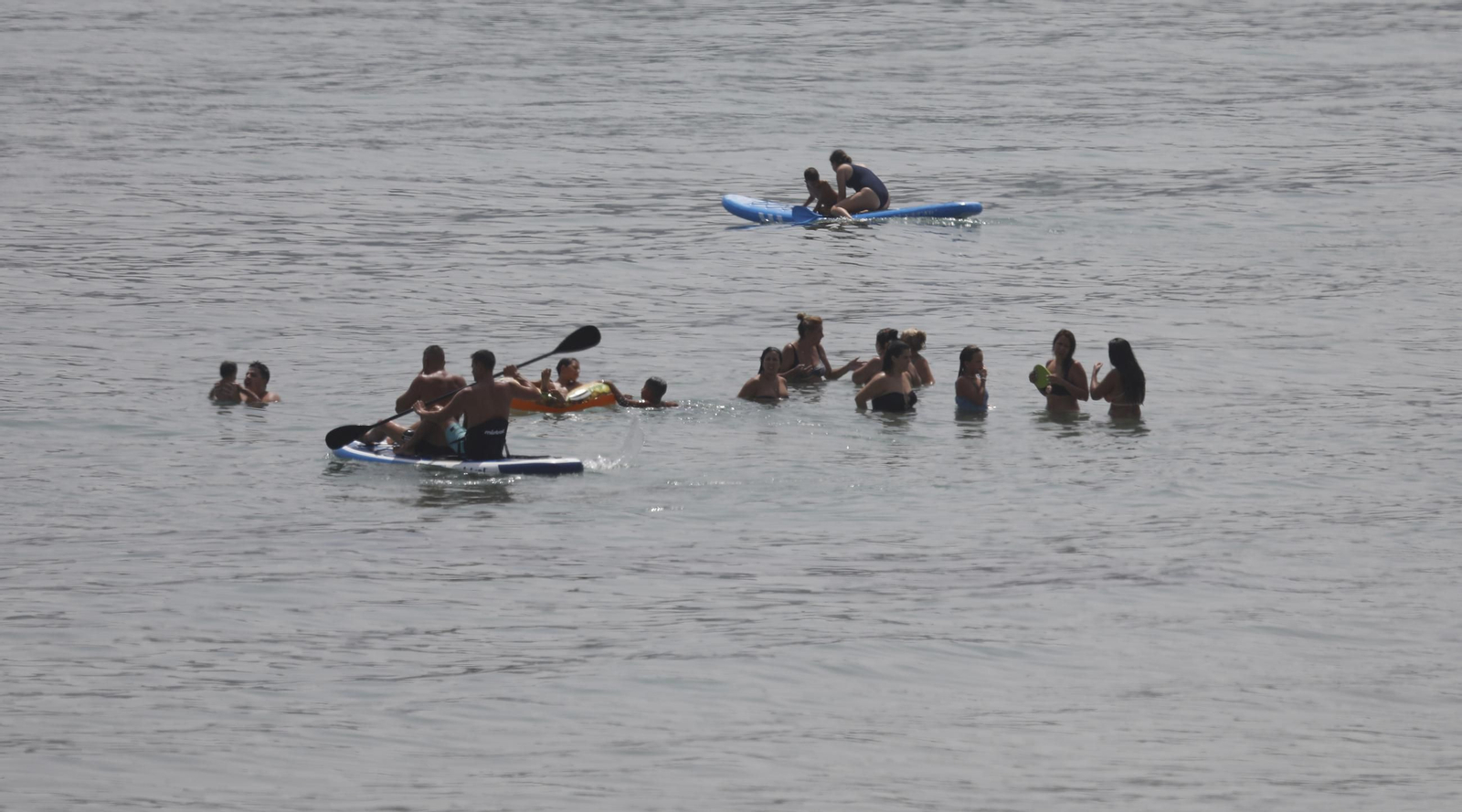 Fotos de un sábado en la playa de Getares de Algeciras