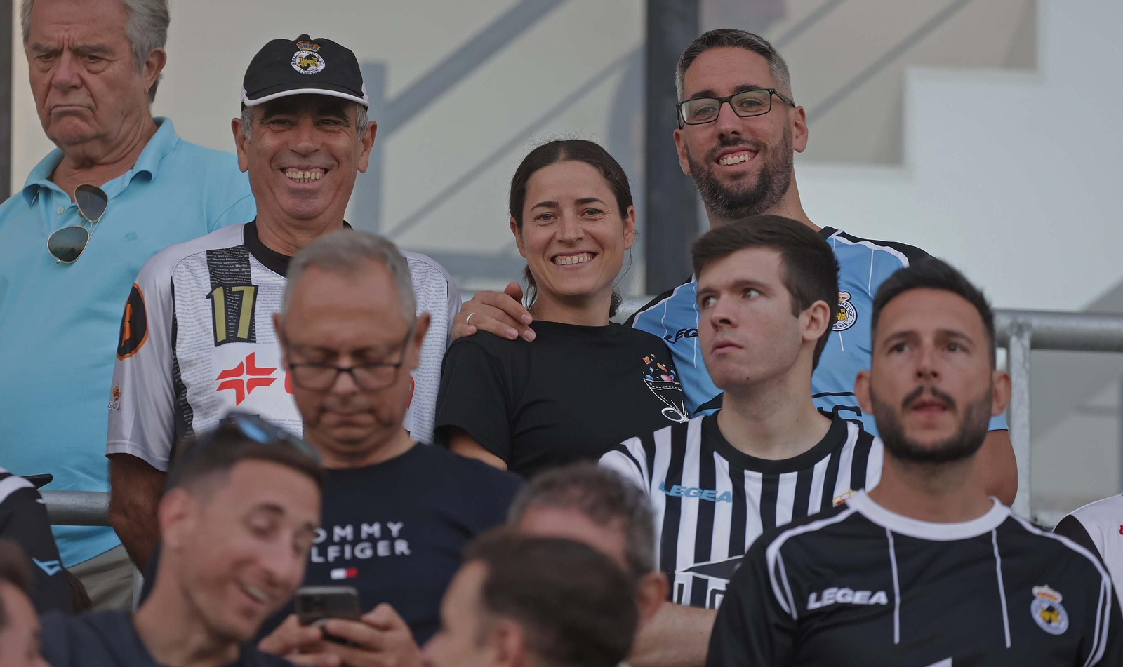Búscate en el Ciudad de La Línea durante el Balona - San  Fernando