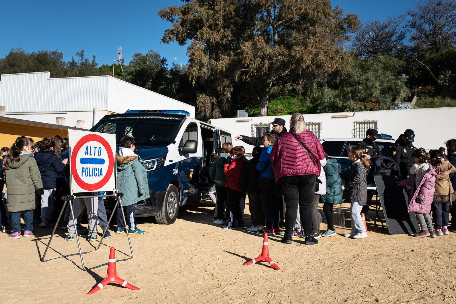 Imágenes de la exhibición de la Policía Nacional en el SAFA Funcadia