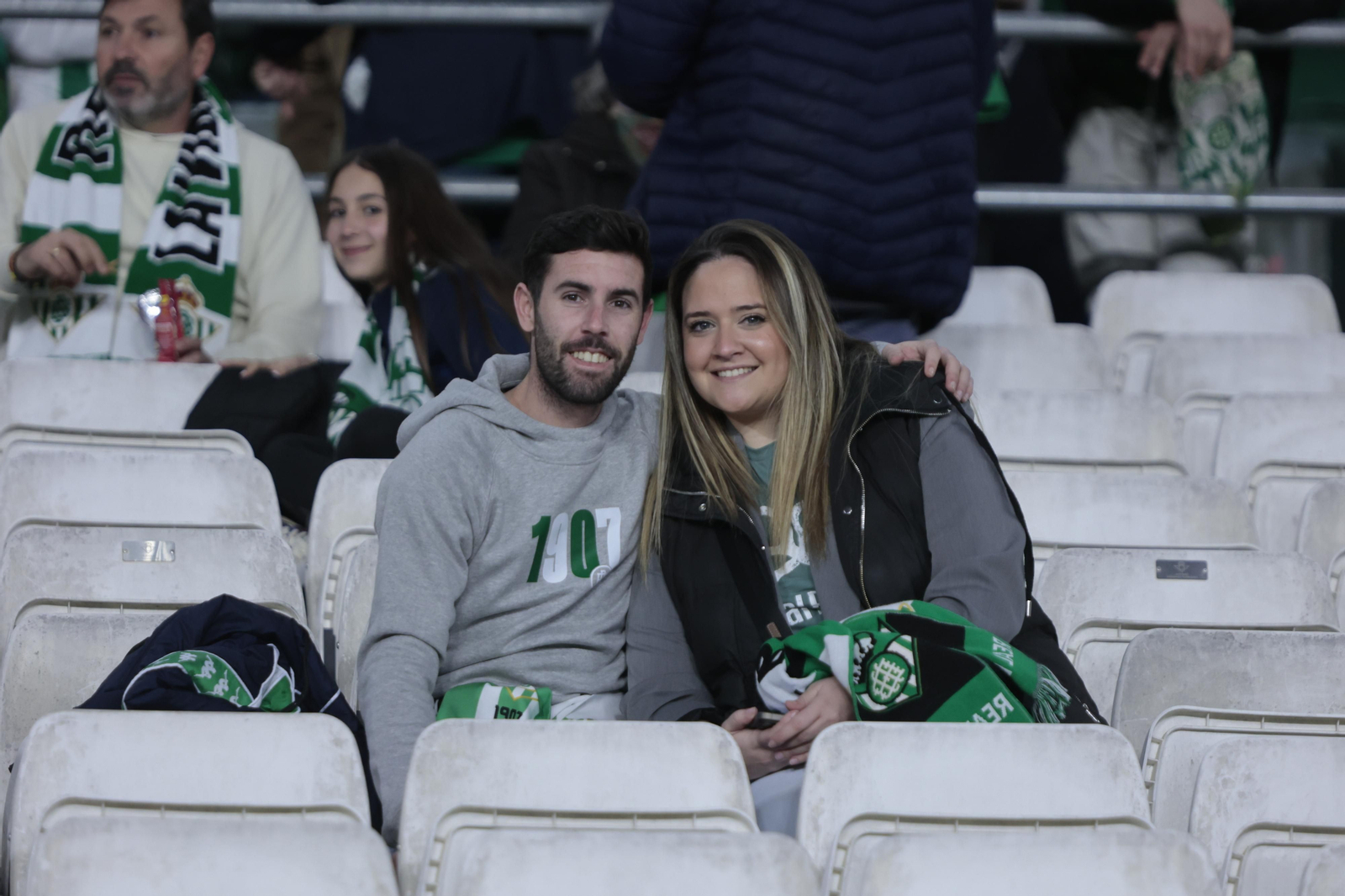 Búscate en las gradas del Villamarín