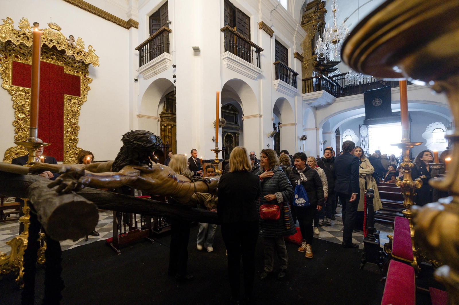 Las imágenes de la cofradía de la Buena Muerte este Viernes Santo en la Semana Santa de Cádiz de 2024