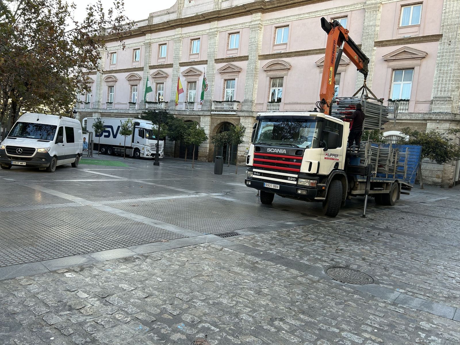 Destrozar el pavimento