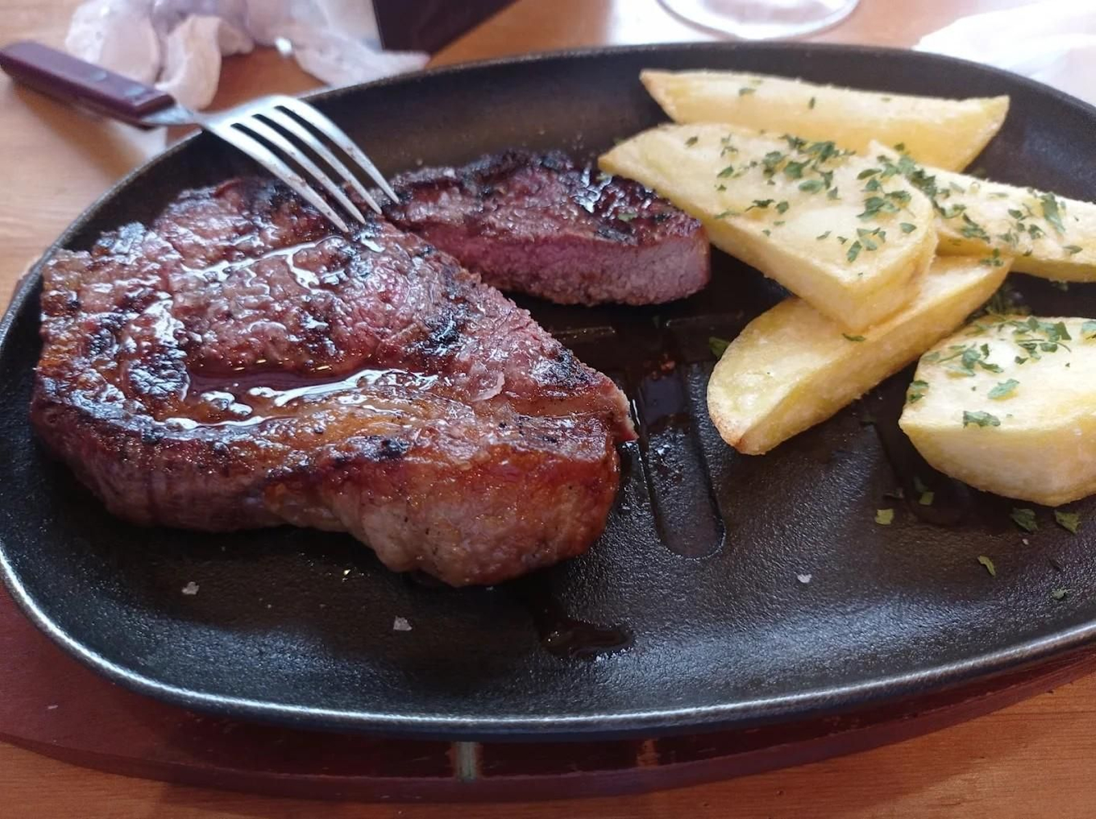 Plato dle restaurante El Salteño, en Algeciras, Plato dle restaurante El Salteño, en Algeciras,