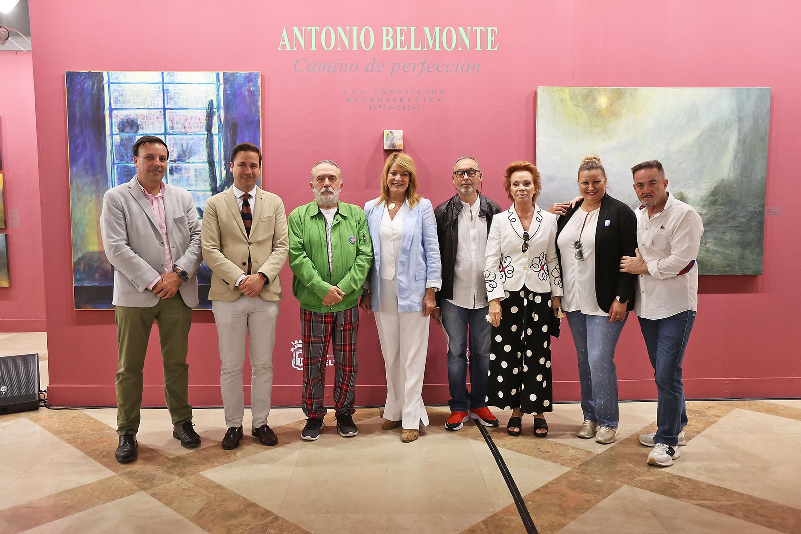 Imágenes de la inauguración de la muestra 'Camino de Perfección' del pintor Antonio Belmonte