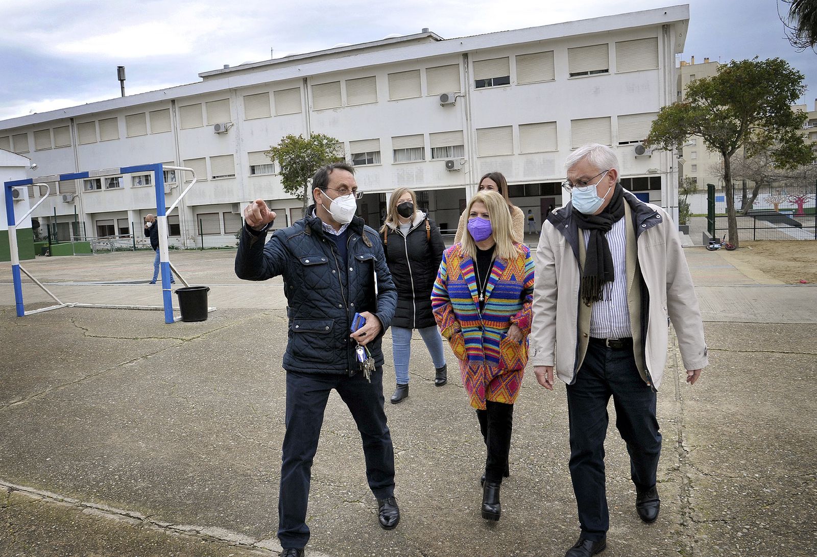 Un momento de la visita de la alcaldesa al centro.