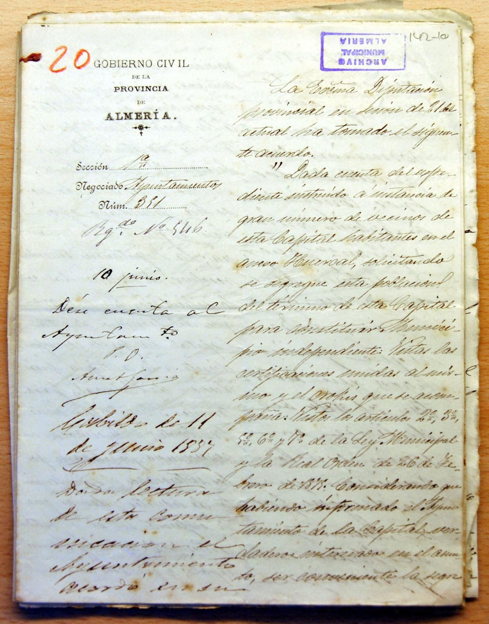Acta de constitución como Ayuntamiento el 12 de junio de 1887.
