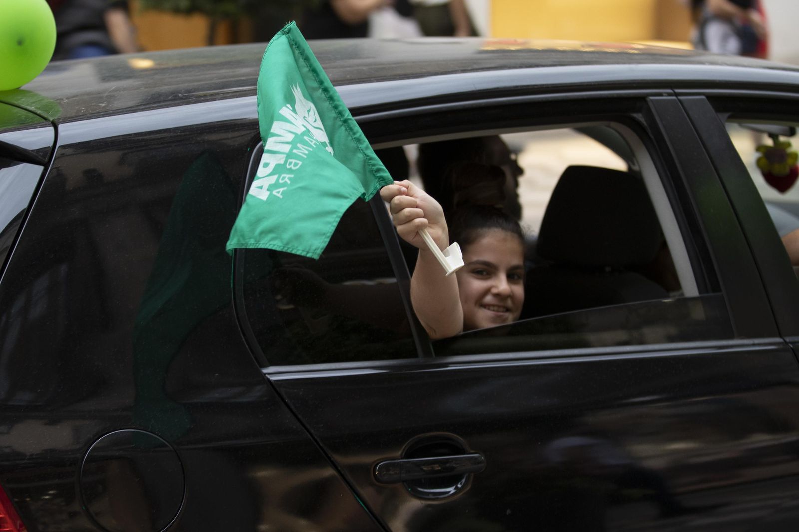 Fotos de la gran caravana en Granada por una vuelta segura al colegio