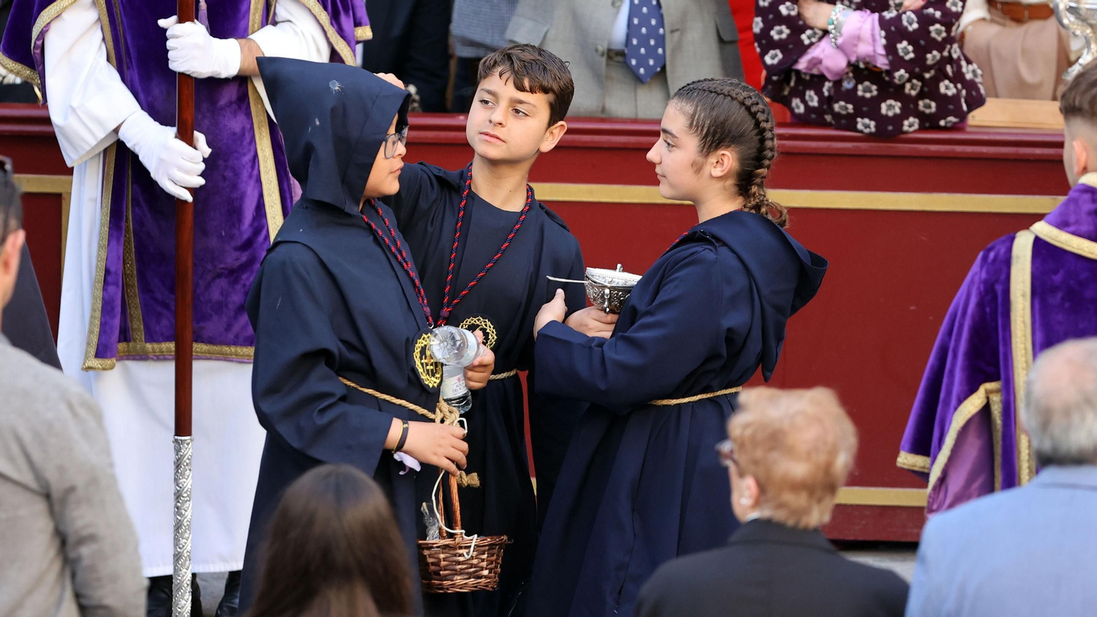 Imágenes de la Hermandad del Perdón en el Domingo de Ramos de Jerez 2025