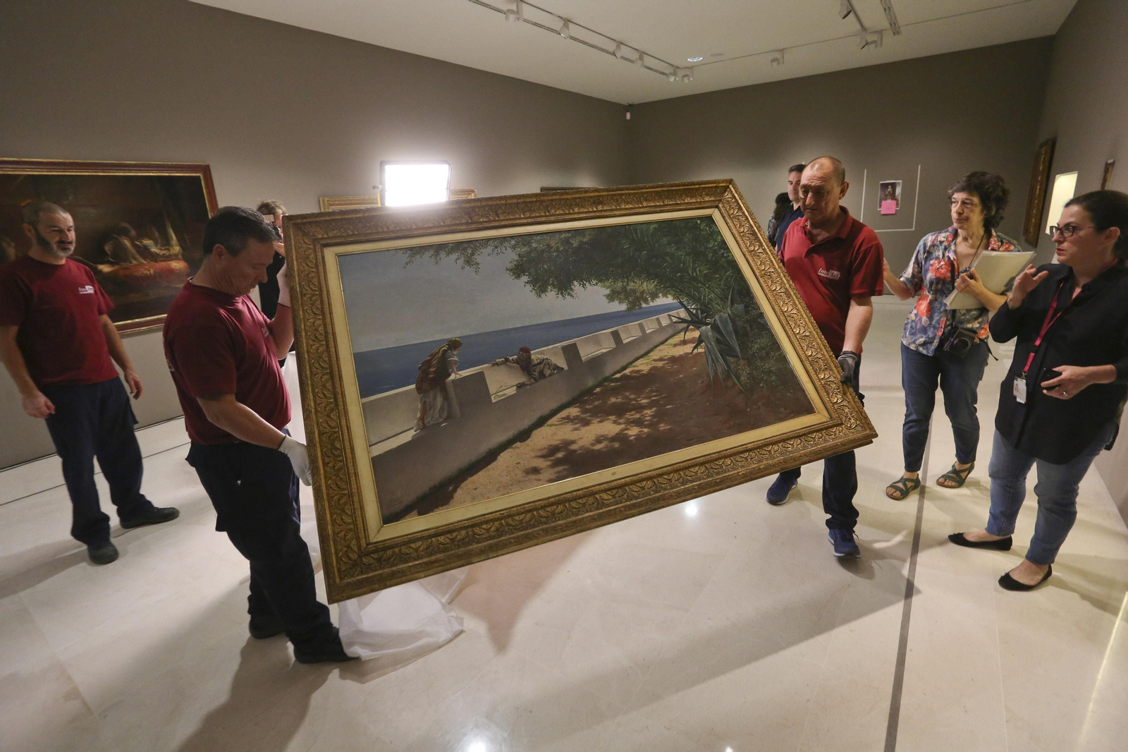 Fotos del montaje de la nueva exposición del Museo Carmen Thyssen