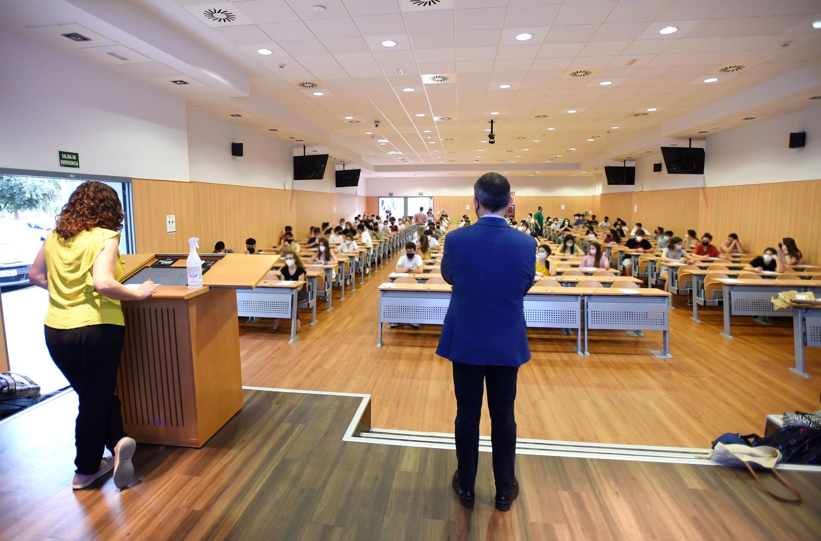 El inicio de los exámenes de Selectividad en Córdoba, en fotografías