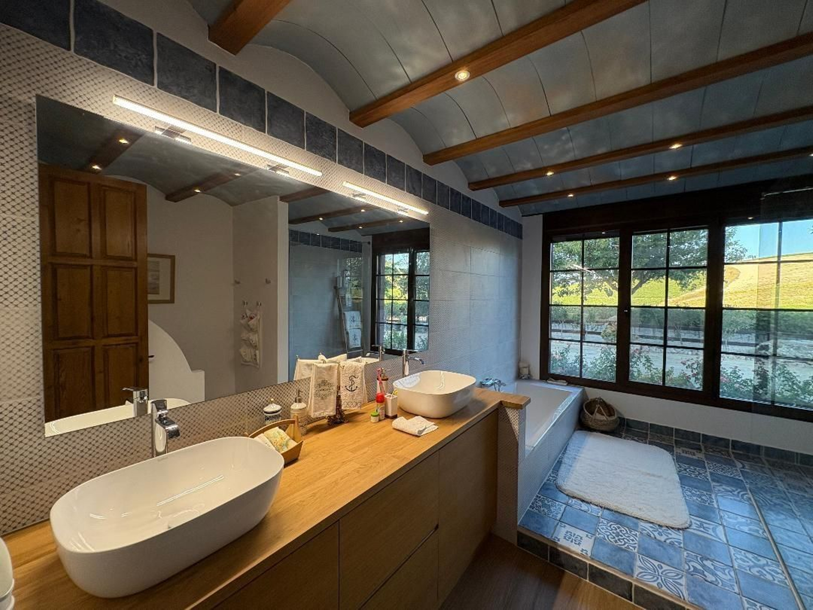 De andar por casa, en imágenes: Cortijo y viñedos en Jerez