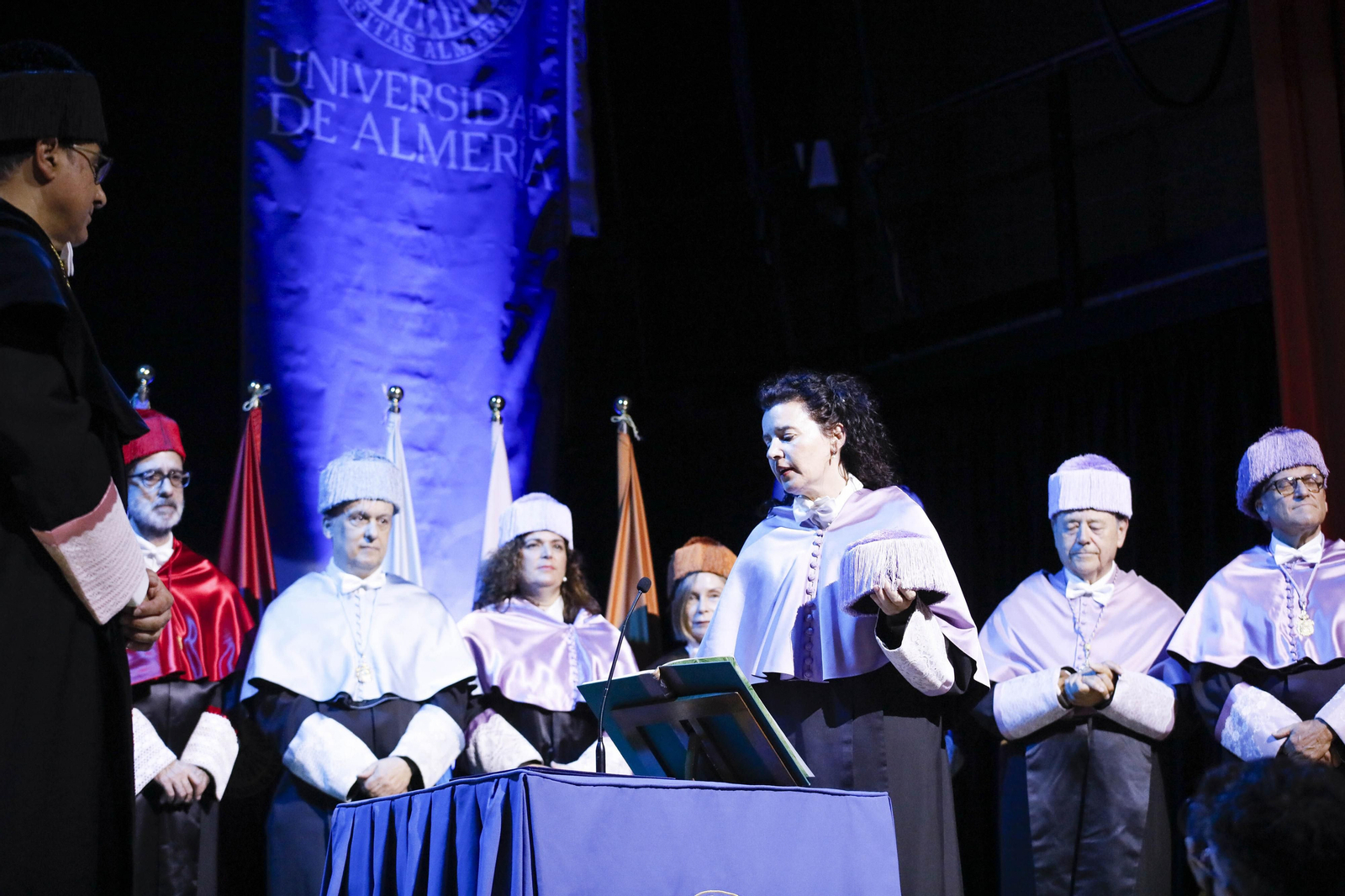 El doctor José María Peiró Silla es investido Doctor Honoris Causa por la UAL, en imágenes