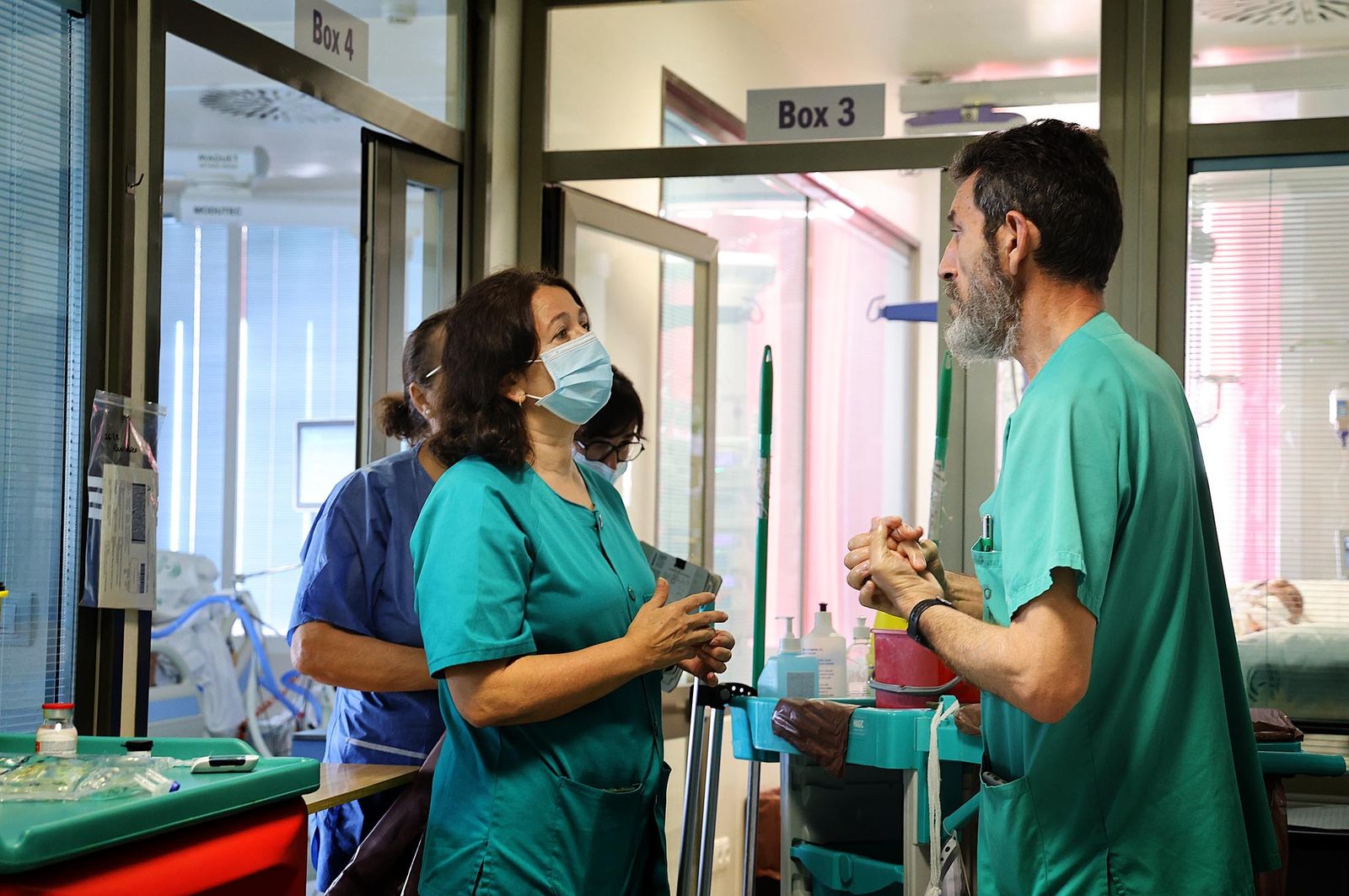 Imágenes de la UCI del Hospital Infanta Elena en Huelva