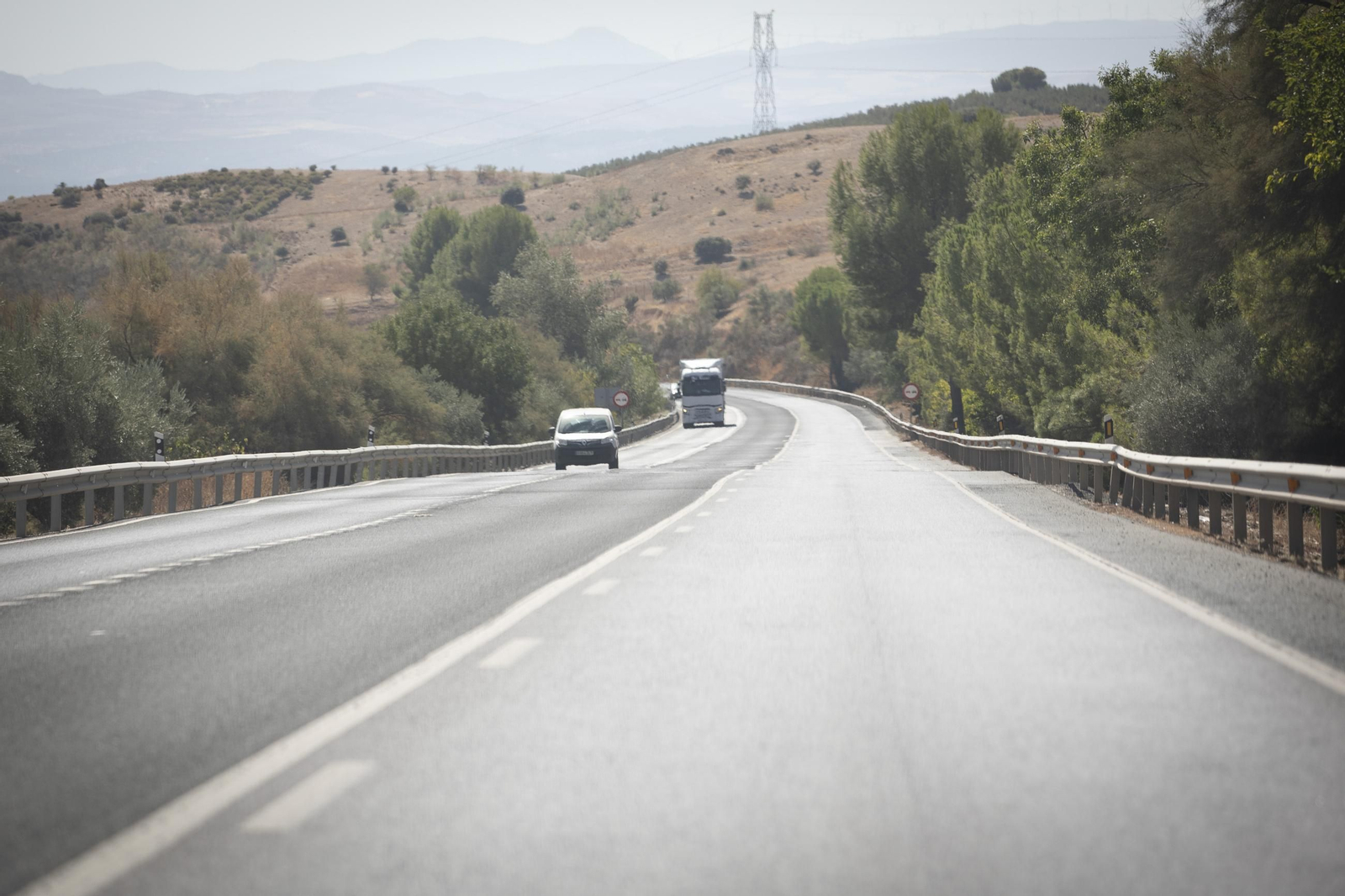 Cuesta de Velillos en la N-432 de Granada.