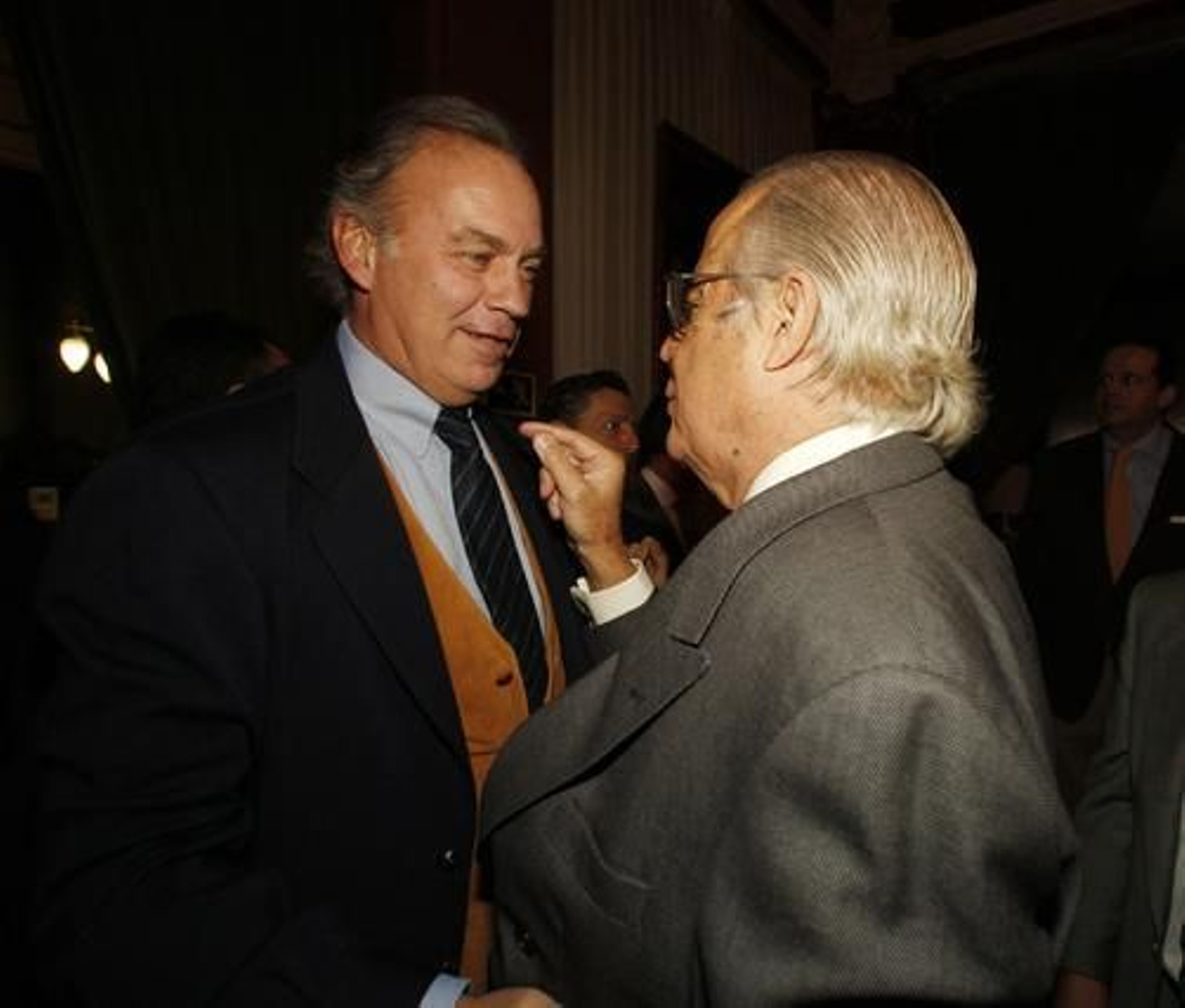 Los jerezanos afincados en Madrid se dieron cita en el Centro Cultural de los ejércitos para rendir homenaje a Bertín Osborne./José Ramón Ladra

Foto: Jose Ramon Ladra