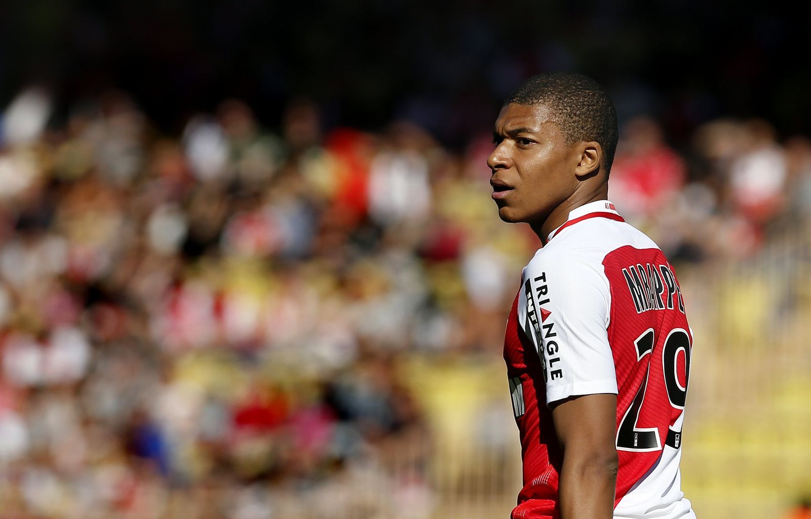Kylian Mbappe, la perla del Monaco y uno de los animadores del mercado.