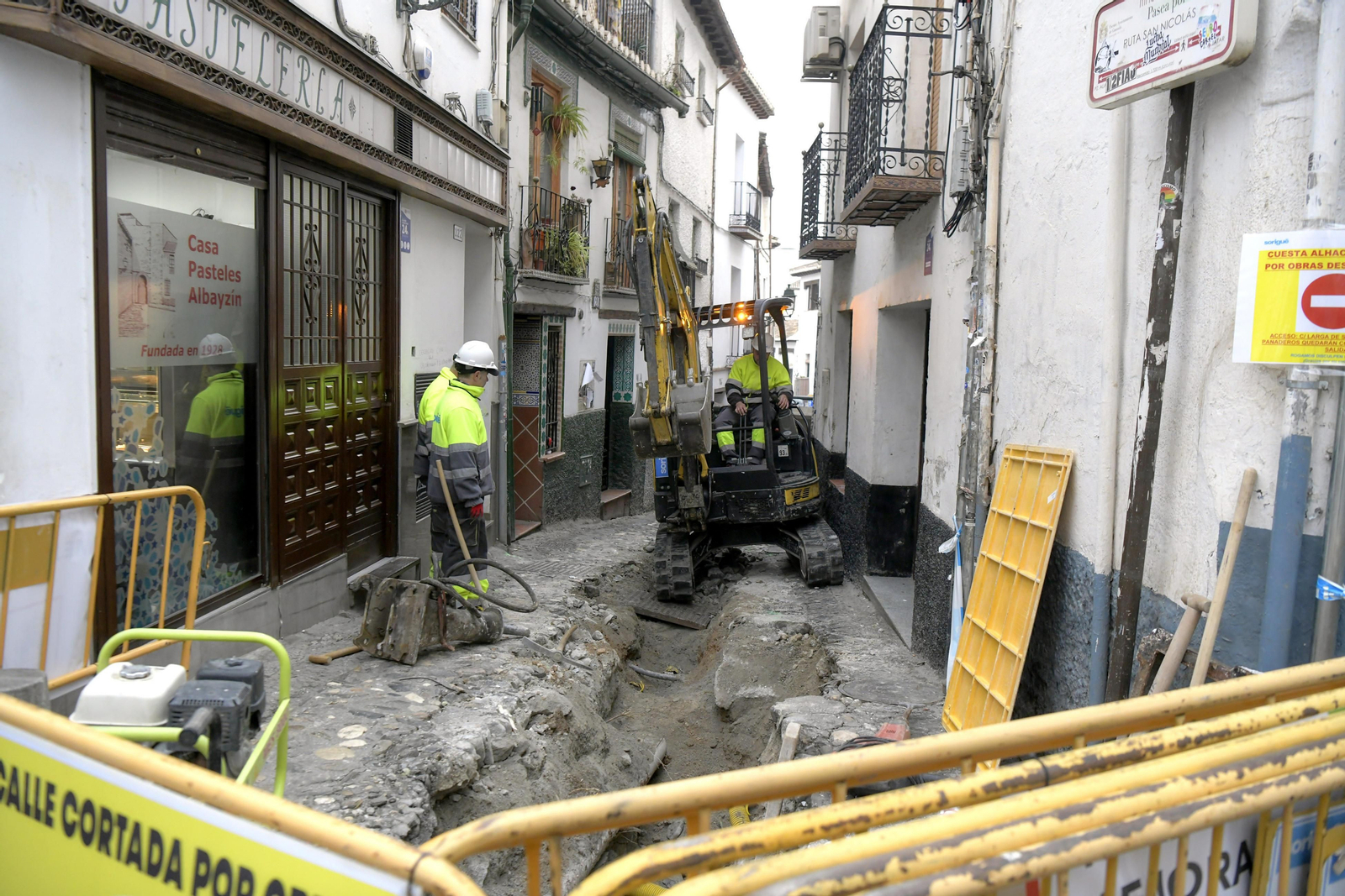 De la Cuesta Alhacaba a San Nicolás, obras en imágenes