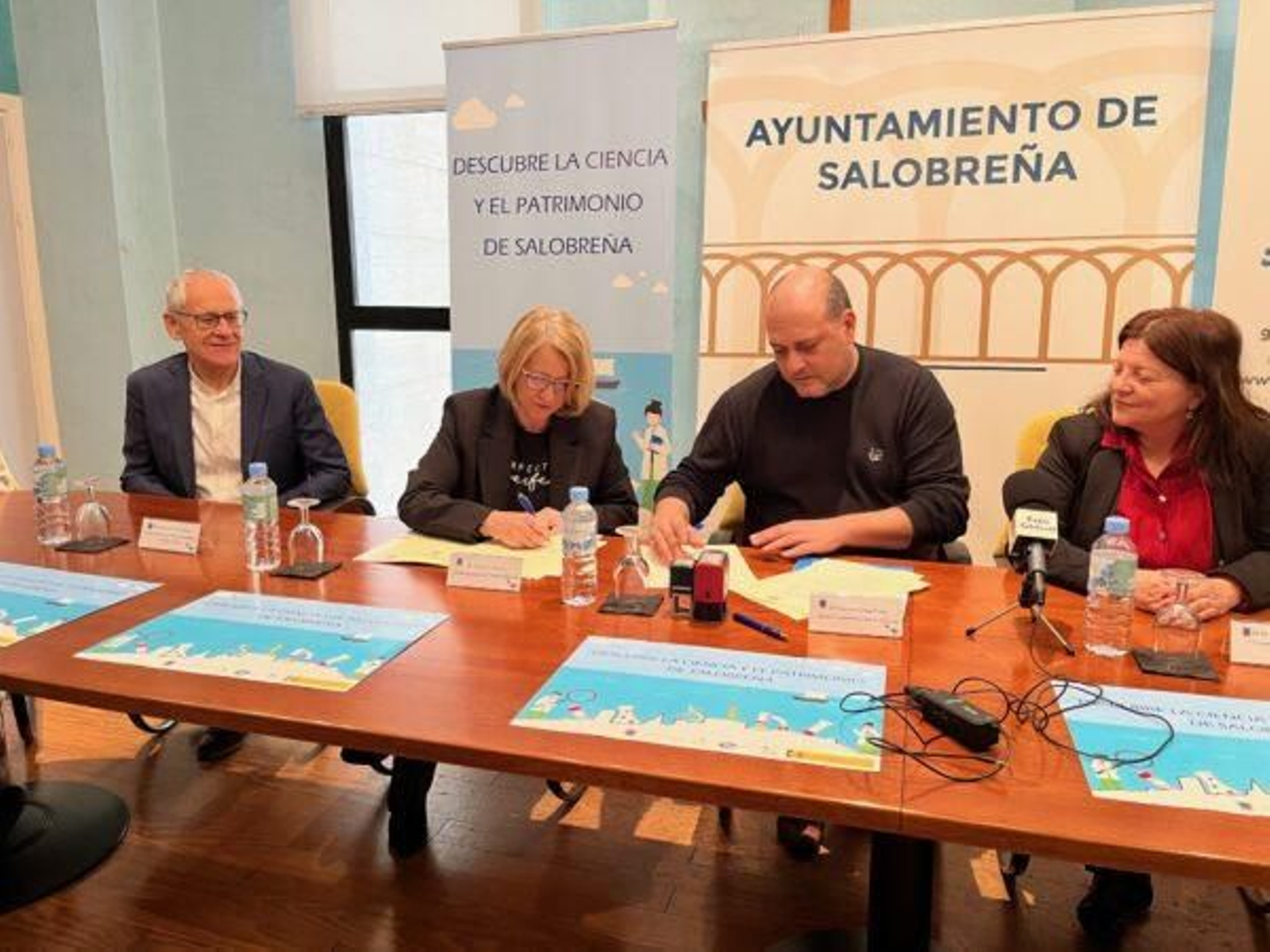 Salobreña y la Fundación Descubre colaborarán para impulsar la divulgación de la ciencia, la innovación y el patrimonio