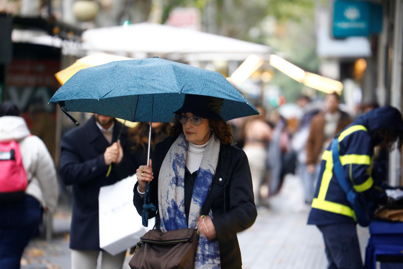 La lluvia vuelve a Córdoba con el paso de la borrasca Hipólito, en imágenes