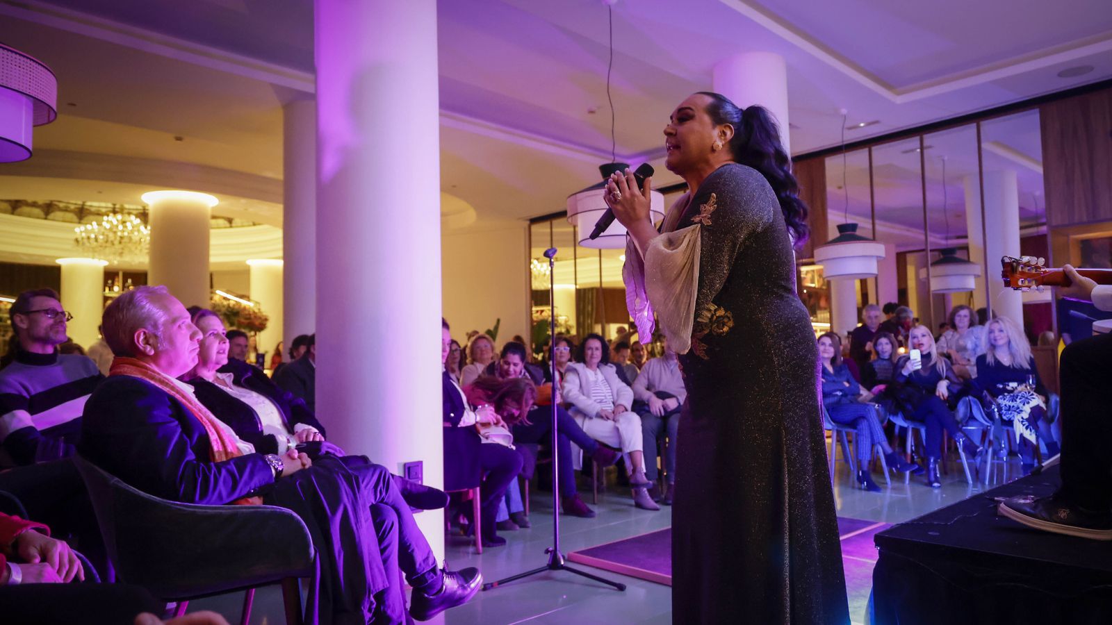 Imágenes del concierto de Falete en el Hotel Colón