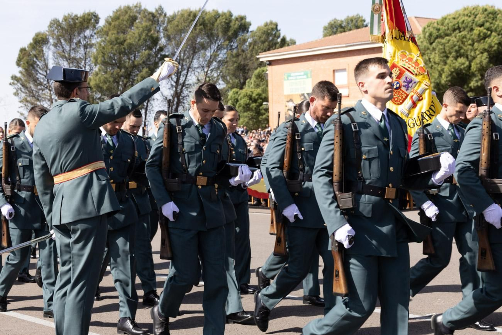 Jura de bandera de la 130ª promoción de guardias civiles de la Academia de Baeza