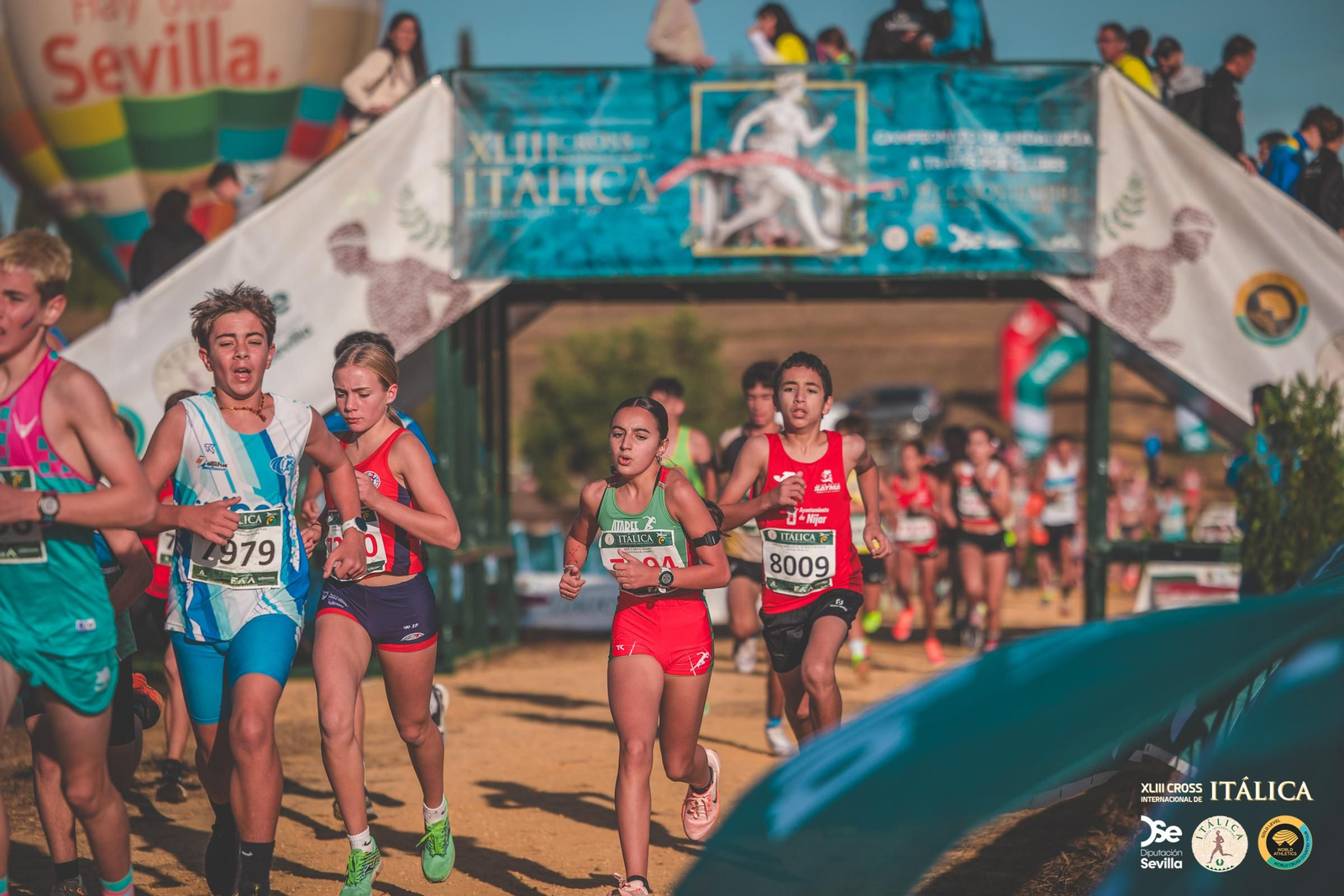 Búscate en las fotos del Cross de Itálica 2025 | 7