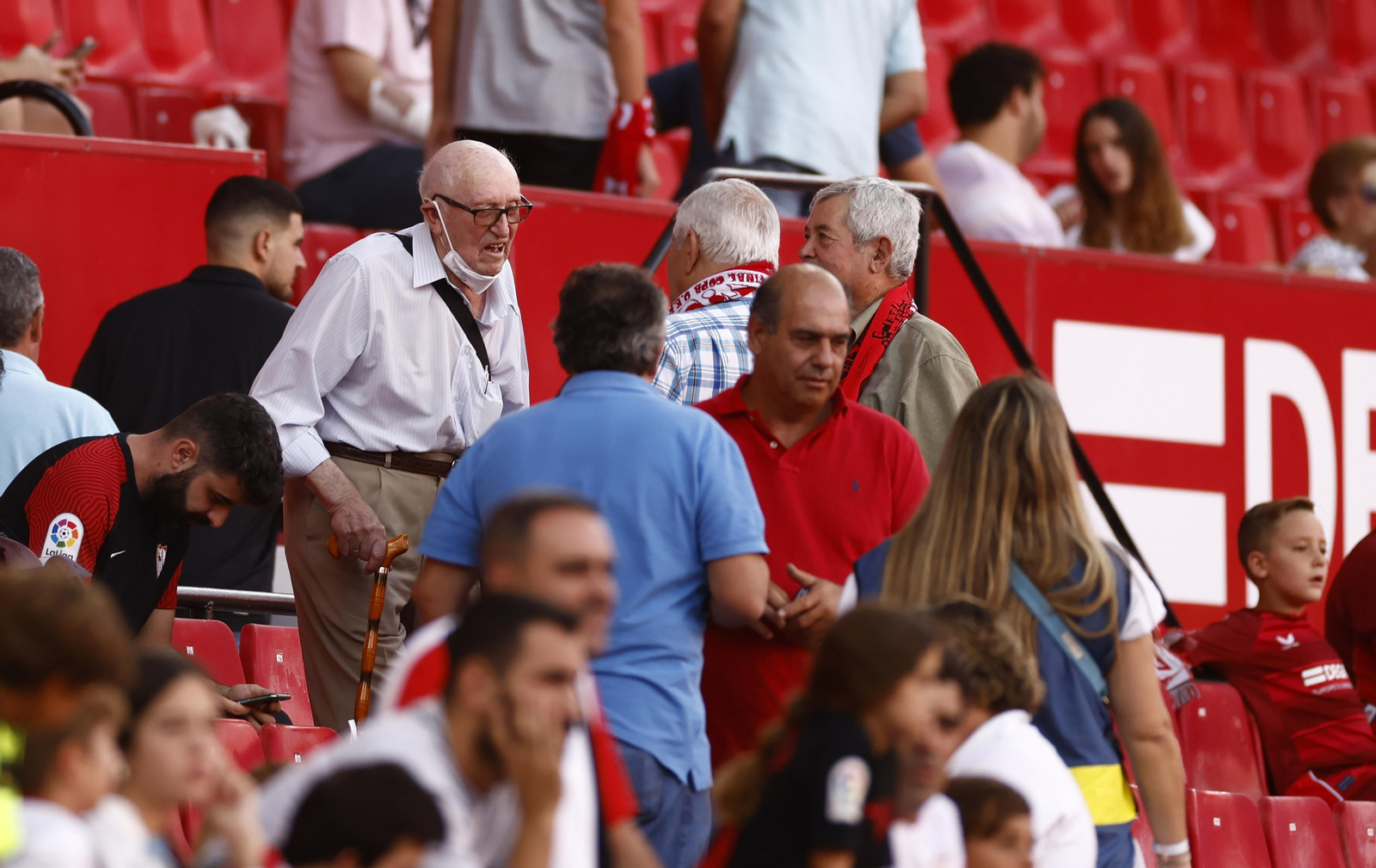 Búscate en las fotos del Sevilla-Athletic