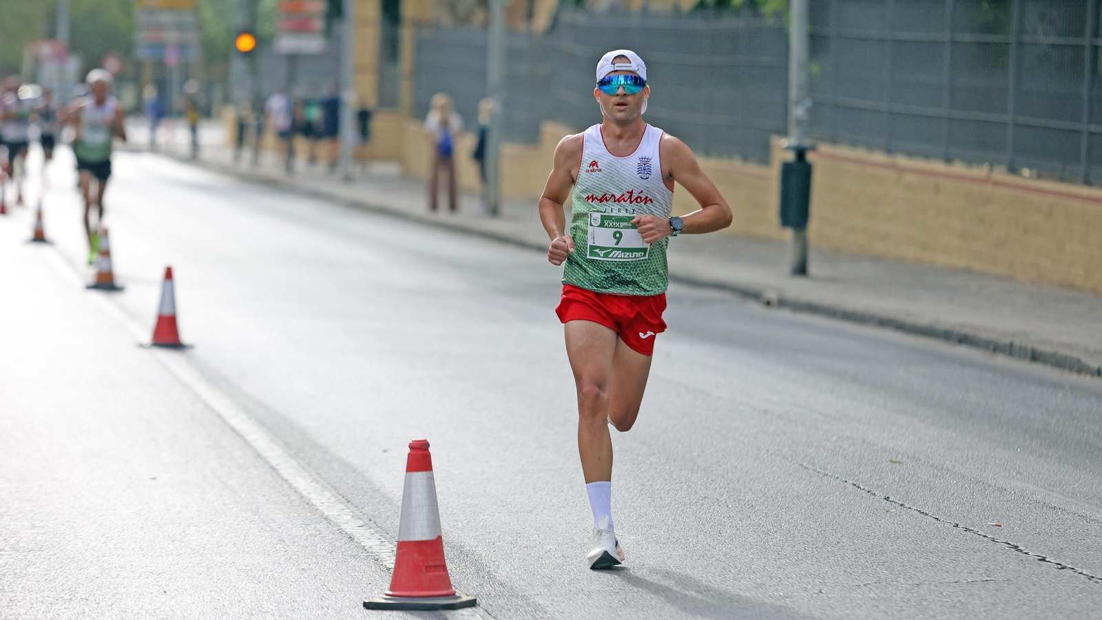 Búscate en la Media Maratón de Jerez 2025 (5)