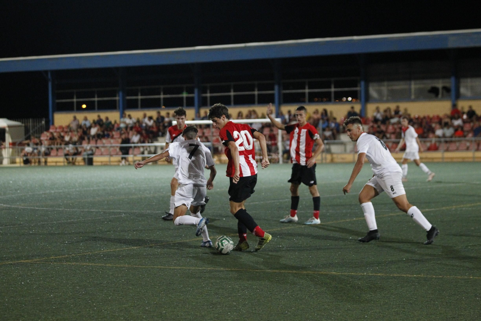 Las imágenes del VII Trofeo de Feria de Fútbol Juvenil 'I Memorial Juan Oncala'