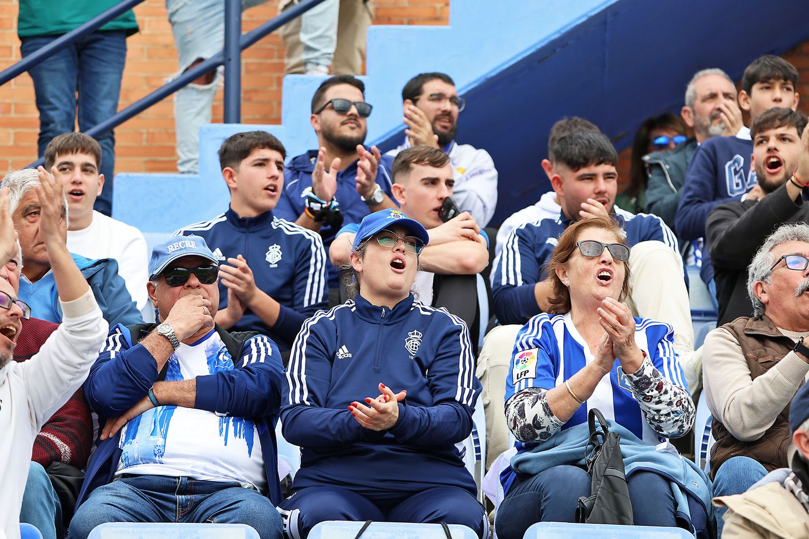 Ambiente en las gradas del Recreativo de Huelva vs AD Ceuta FC