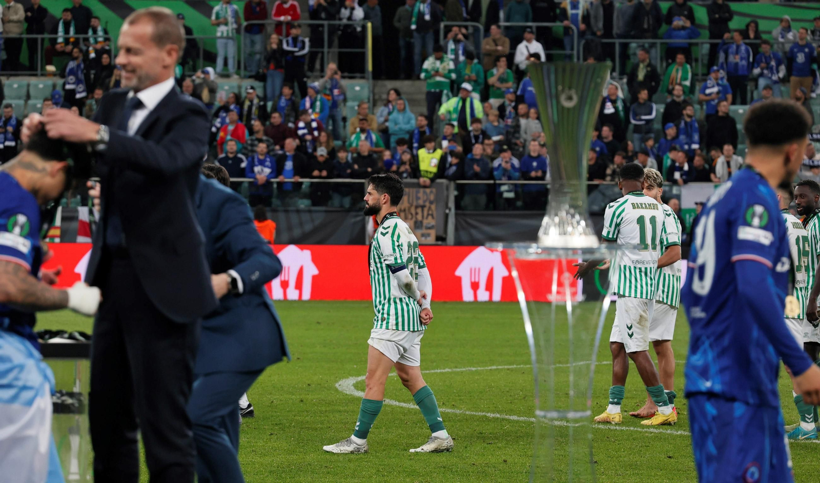 Las mejores fotos del Betis - Chelsea en la final de la Conference League