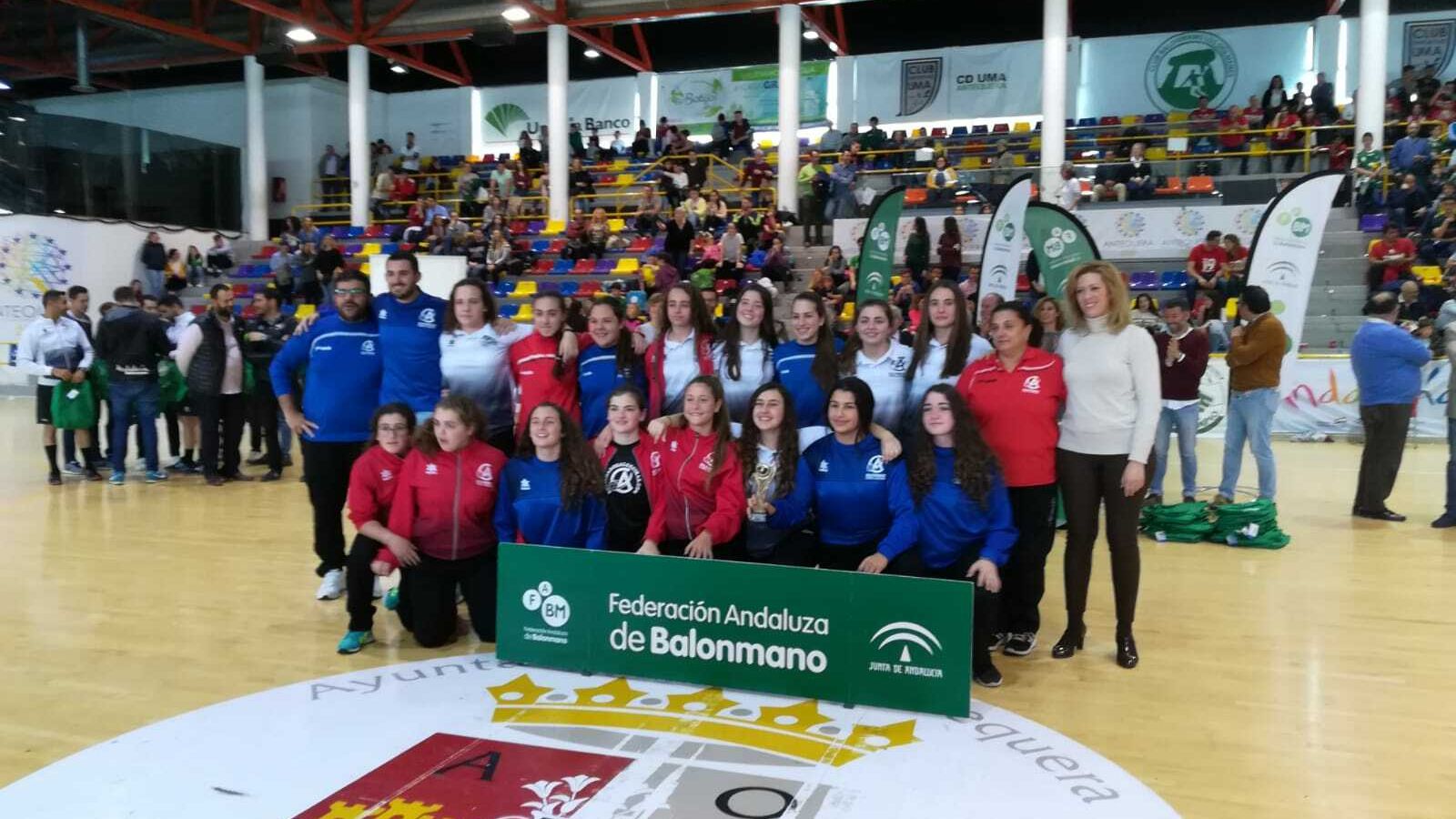 El conjunto cadete femenino del Ciudad de Algeciras, que finalizó cuarto.