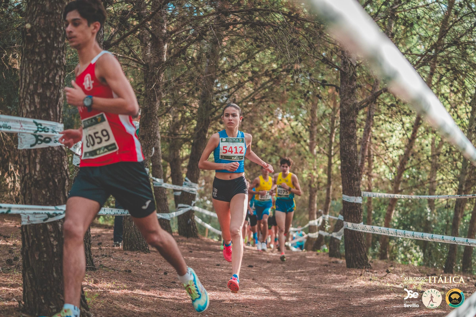 Búscate en las fotos del Cross de Itálica 2025 | 6