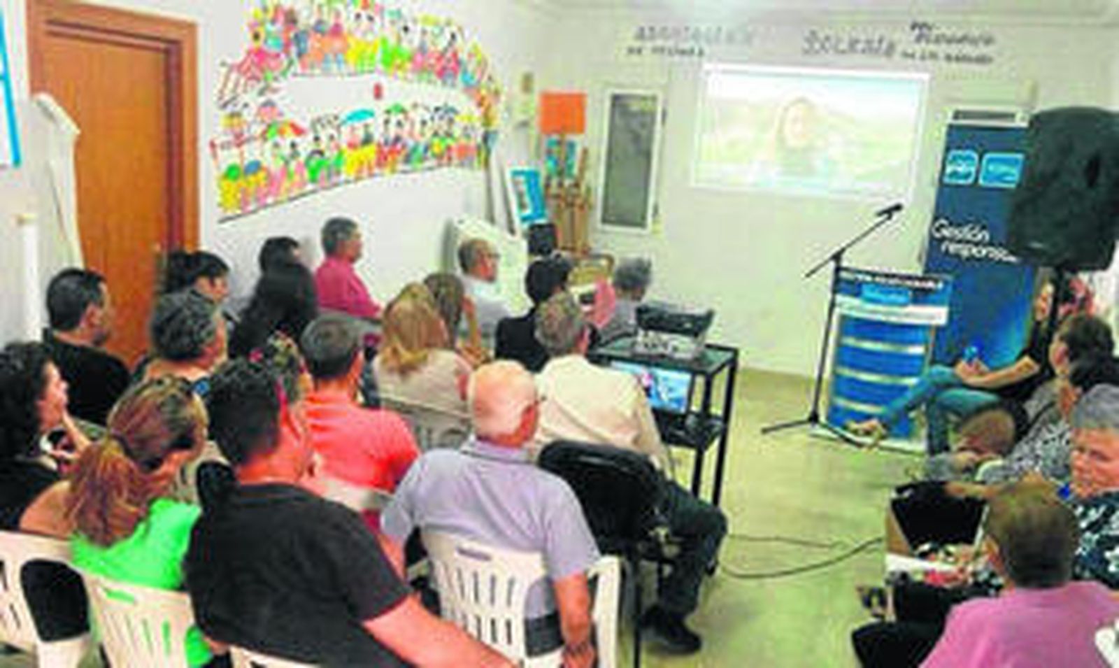 El jueves por la noche la caravana del PP de Huércal Overa hizo parada en Santa Bárbara y Los Menas.
