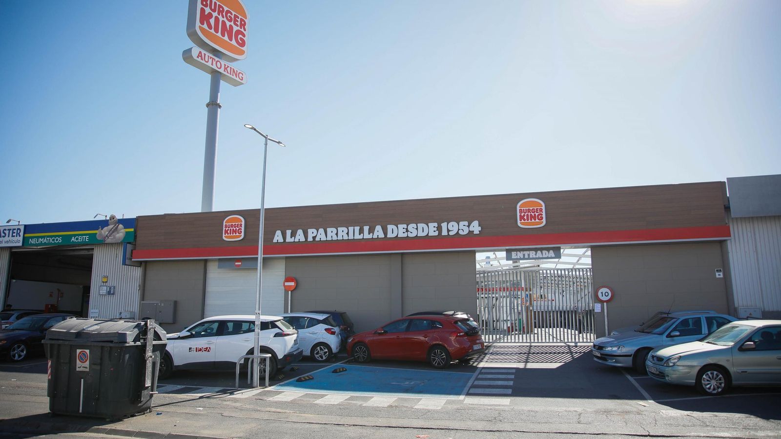 Burger King de la avenida de Montserrat.