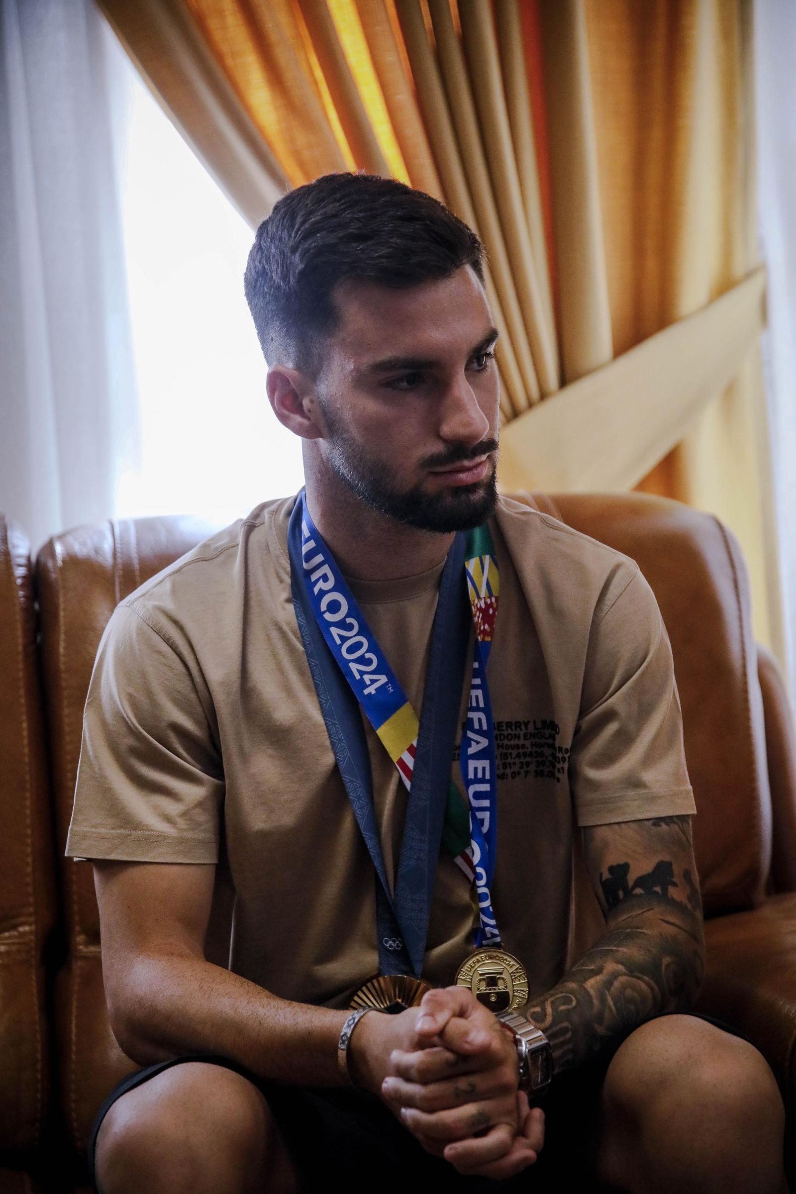 Álex Baena en el Ayto de Roquetas de Mar, en imágenes