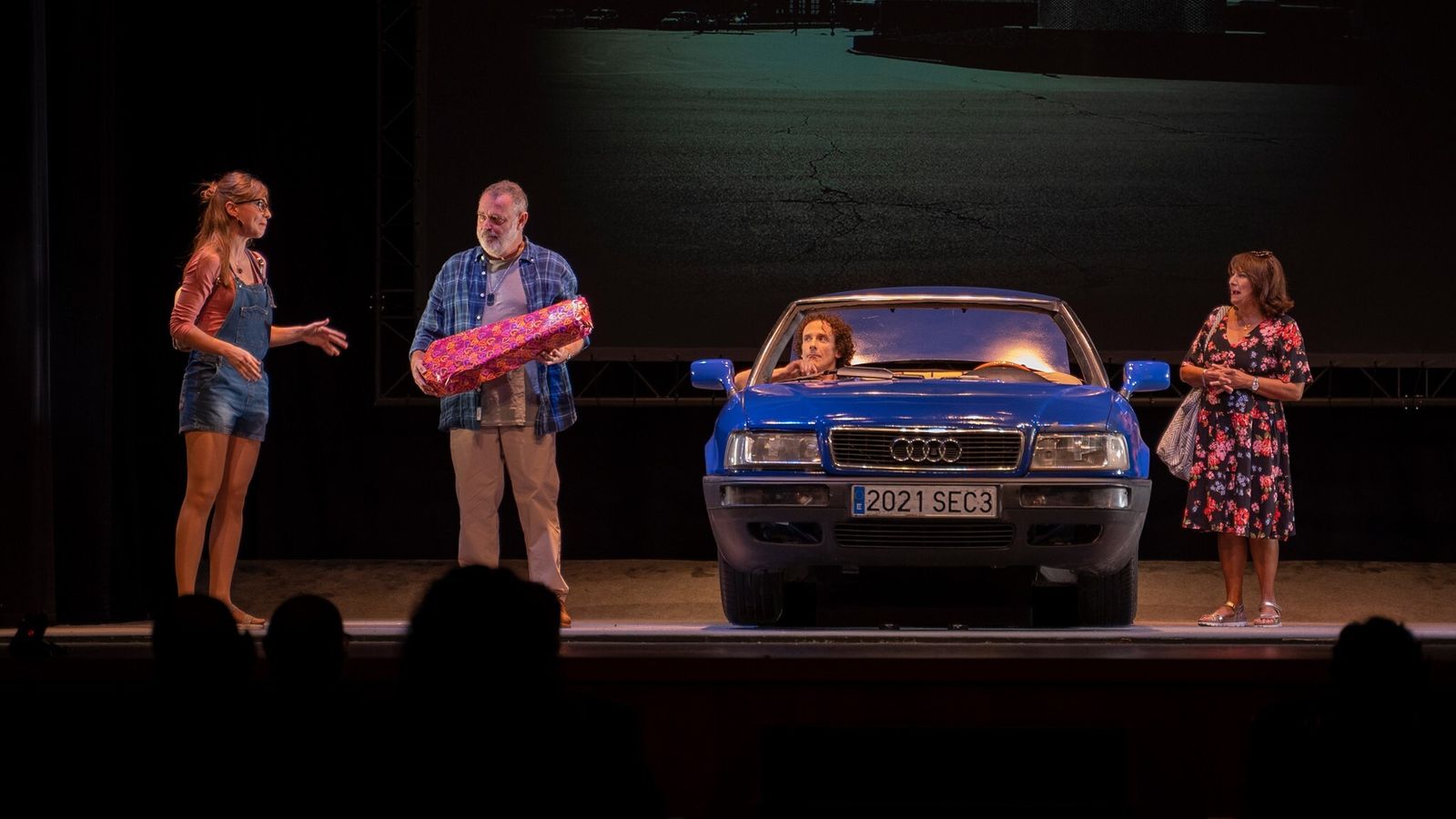 Un momento de la puesta en escena de 'Blablacoche' en el Real Teatro de las Cortes de San Fernando.