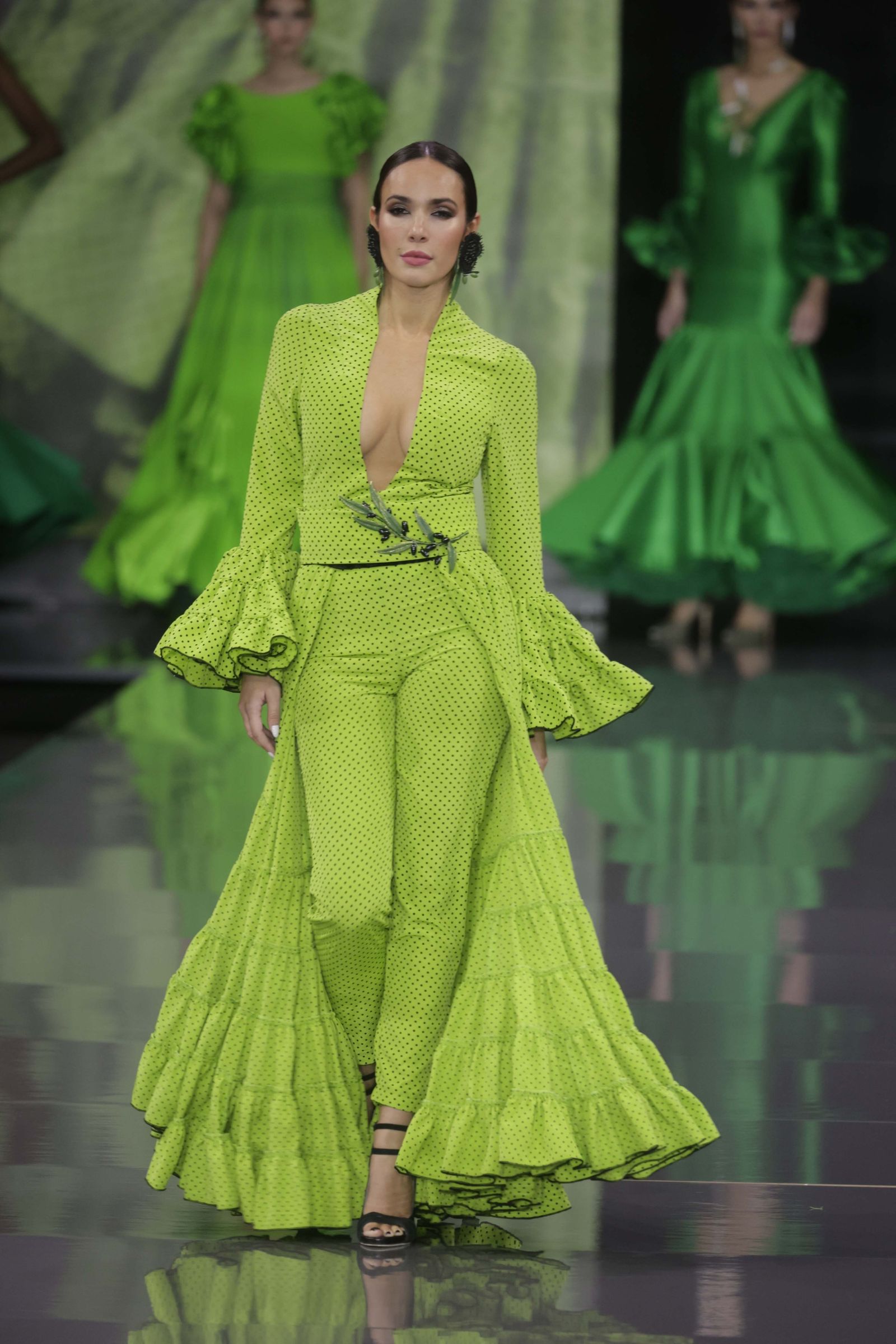 El desfile de Carmen Latorre en SIMOF 2023, todas las fotos