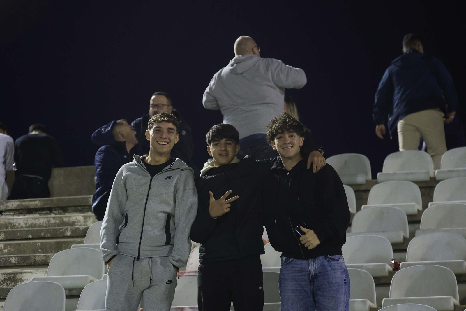 Búscate en las fotos del Algeciras CF - Antequera en el Nuevo Mirador