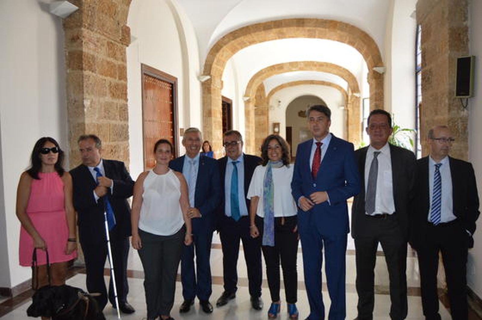 Milagrosa Rodríguez, Jesús Espiñeira, Ana Ruiz, José Antonio Toledo, Cristino Ortuño,  Maribel Peinado, Alberto Ríos, Juan Pedro Fiz y Juan Carlos Rubio.

Foto: Ignacio Casas de Ciria